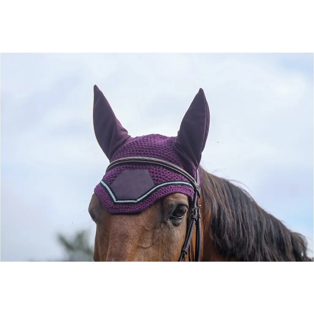 Fliegenohrenhaube mit Strass DOMINO violett Fliegenohrenhaube mit Strass DOMINO violett