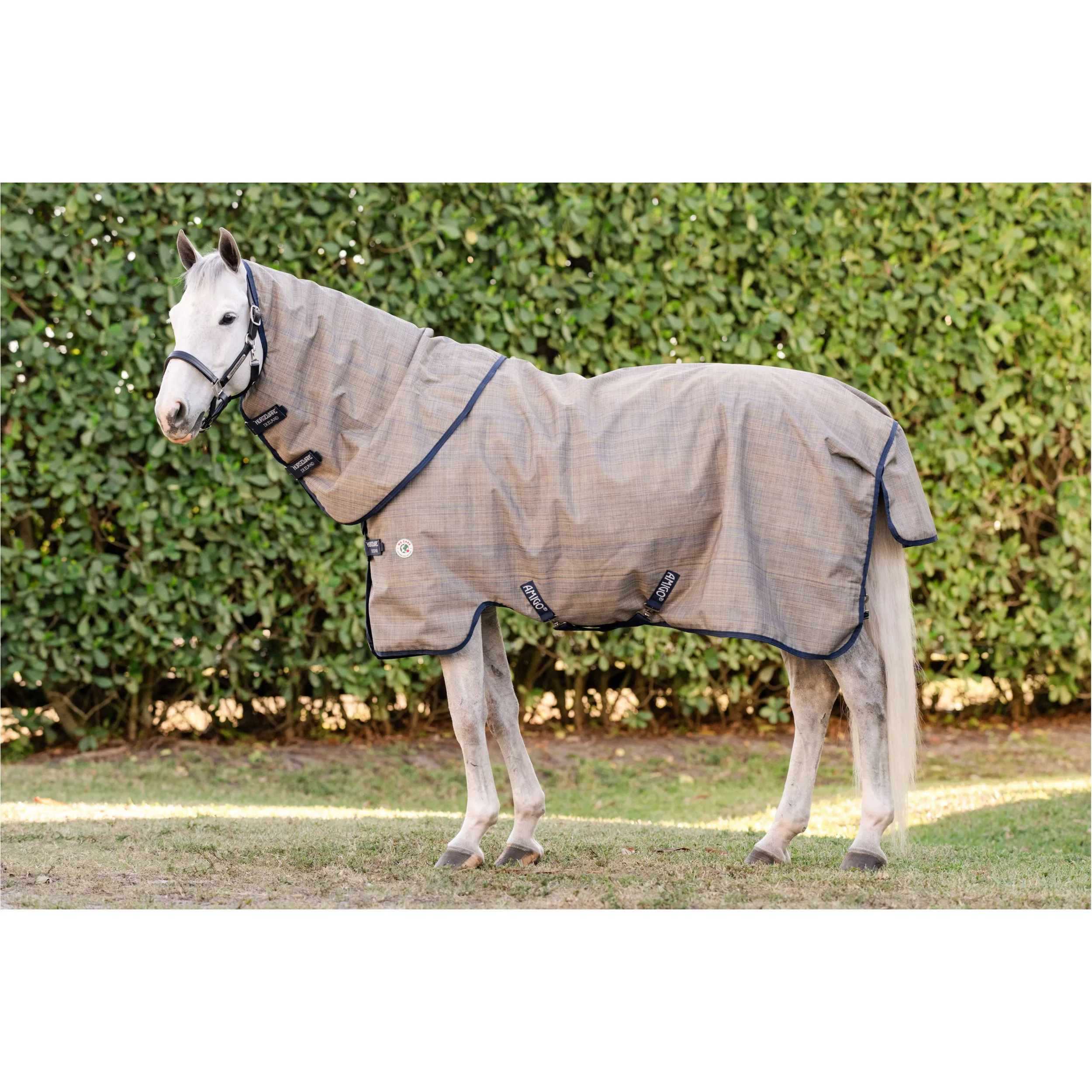 Outdoordecke Halsteil (abnehmbar) 50g Füllung 900D AMIGO Revive Plus seasonal colour