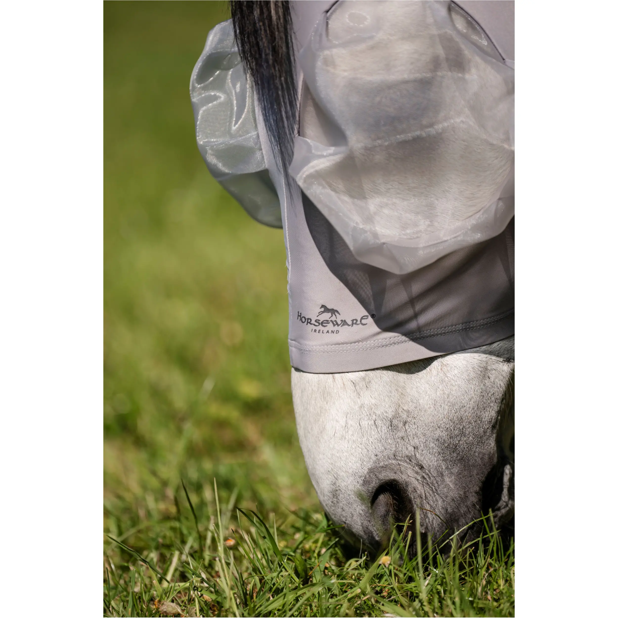 Fliegenmaske AMIGO Defense Flymask silver