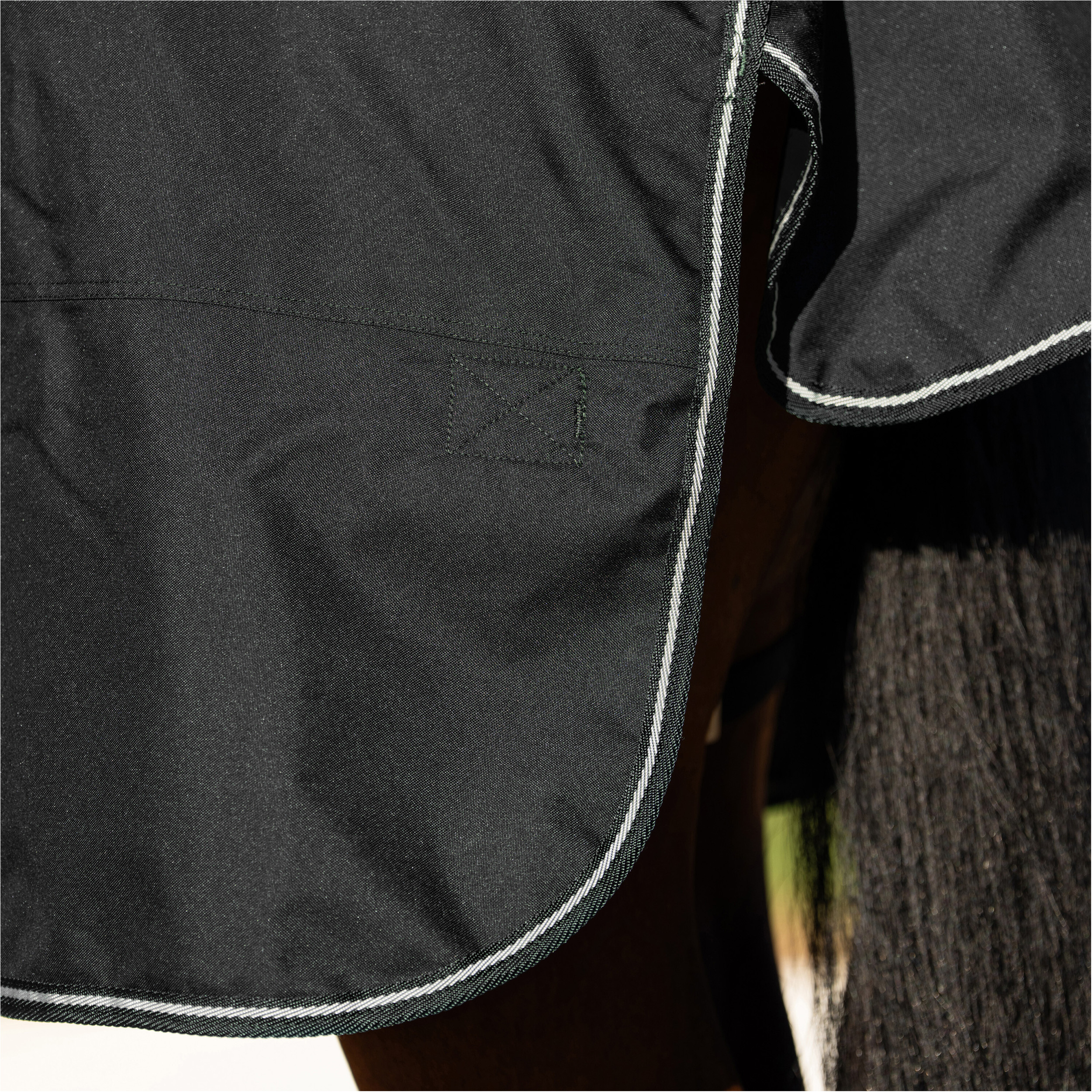 Outdoordecke High Neck 600D mit Polarfleecefutter IRHBasic schwarz