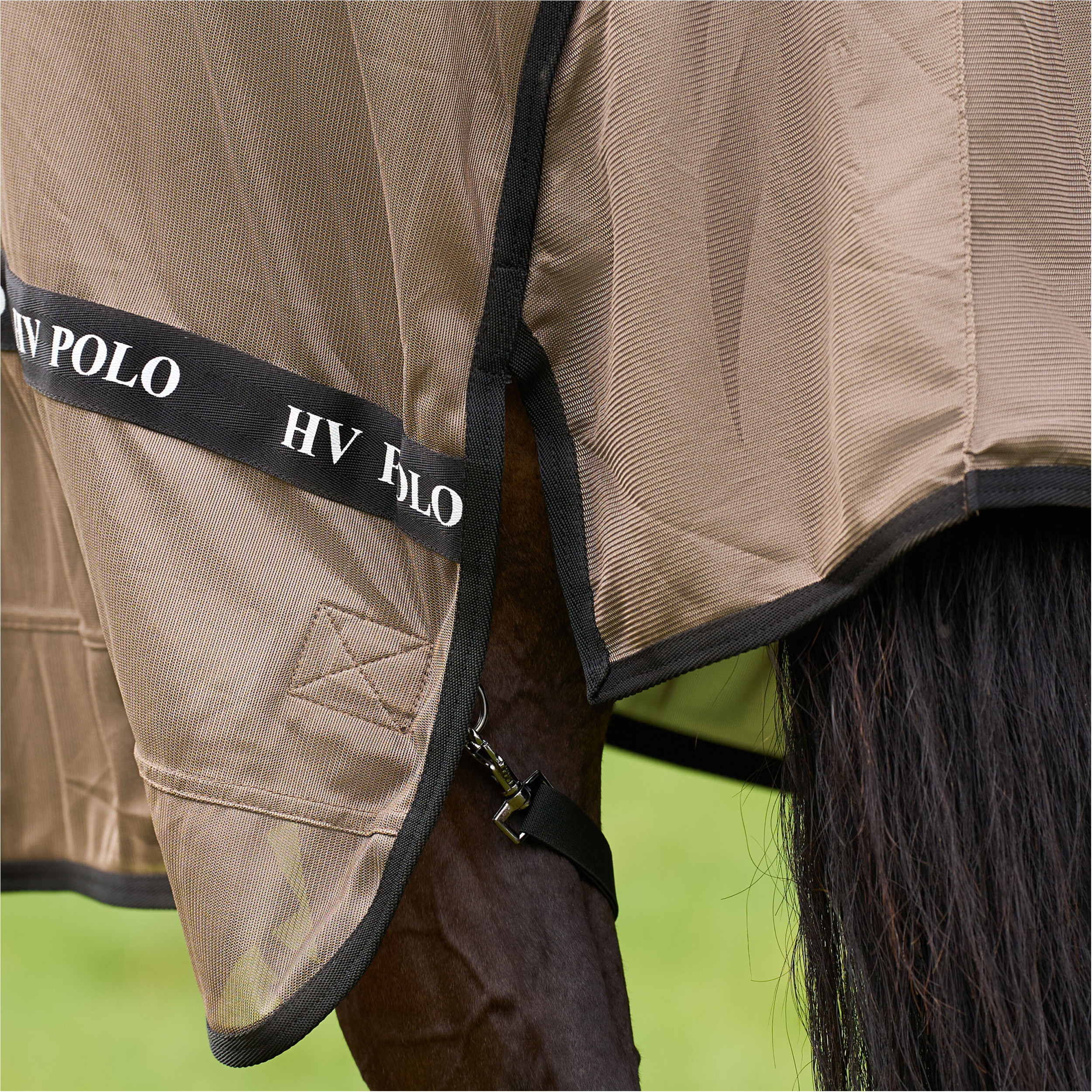 Fliegendecke mit Halsteil (abnehmbar) HVPNena straw Fliegendecke mit Halsteil (abnehmbar) HVPNena straw