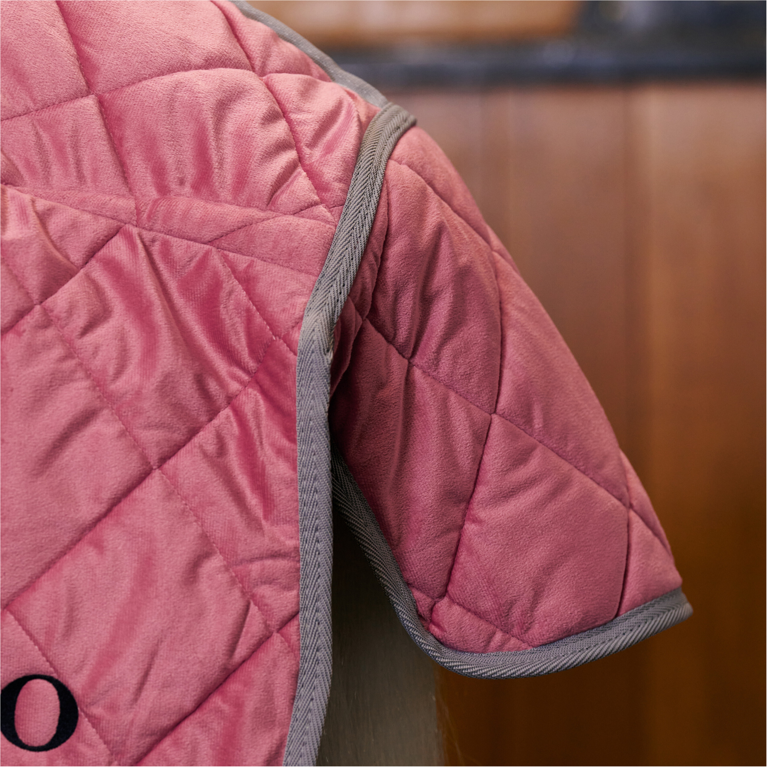 Stalldecke 420D HVPSacha think pink Stalldecke 420D HVPSacha think pink