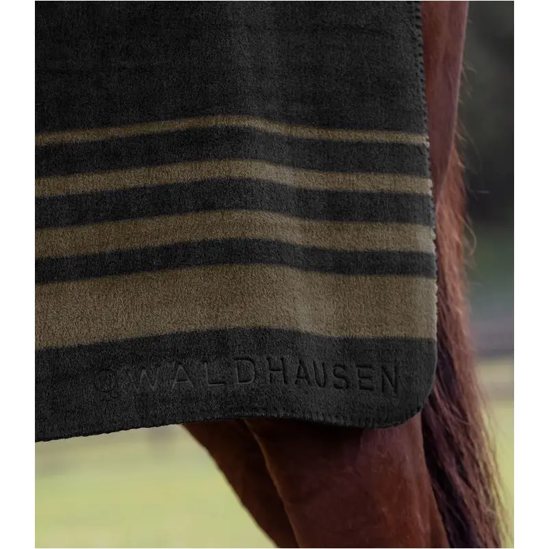 Dicke Fleecedecke SÖLDEN schwarz 180x200cm Dicke Fleecedecke SÖLDEN schwarz 180x200cm