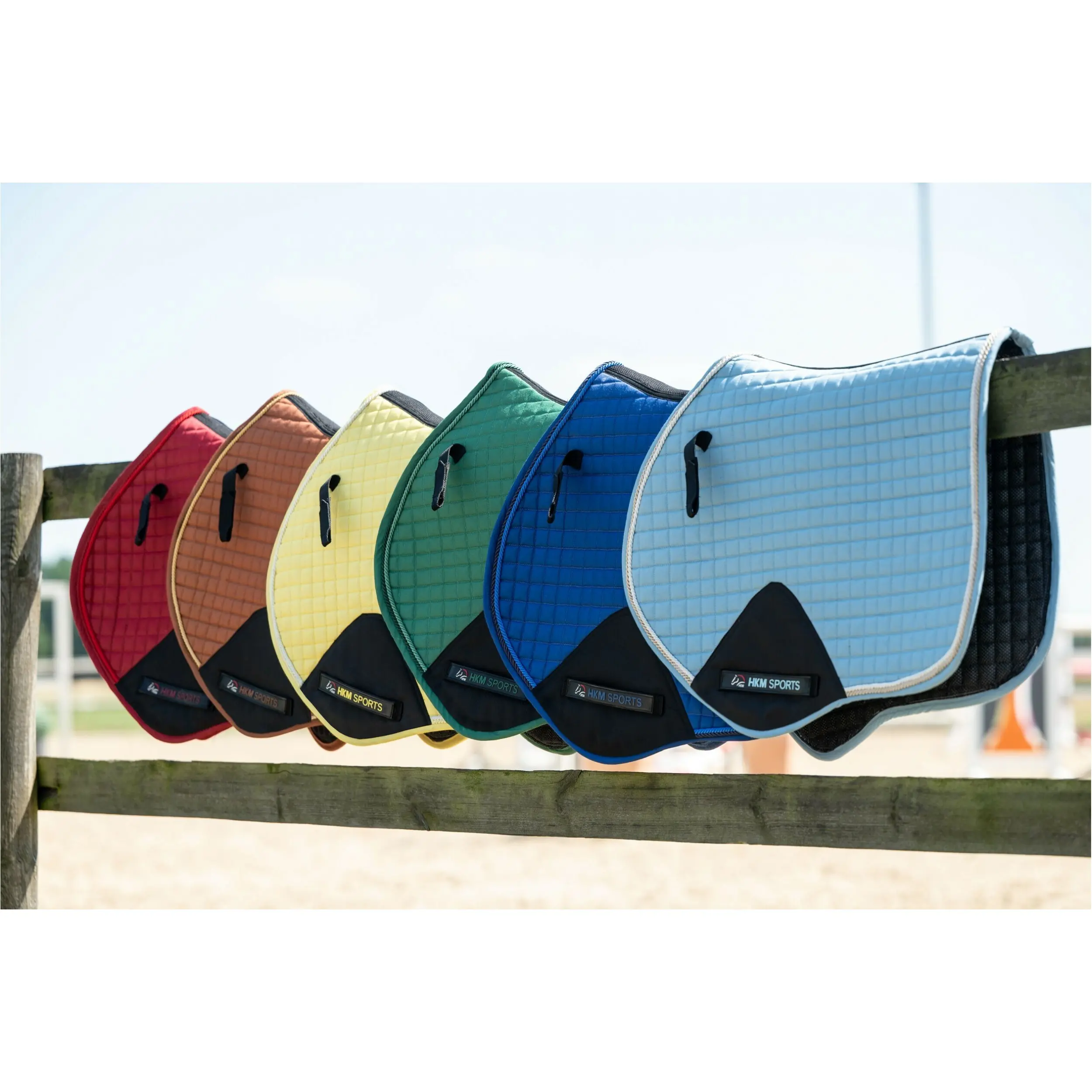 Schabracke ESSENTIALS hellblau Schabracke ESSENTIALS hellblau