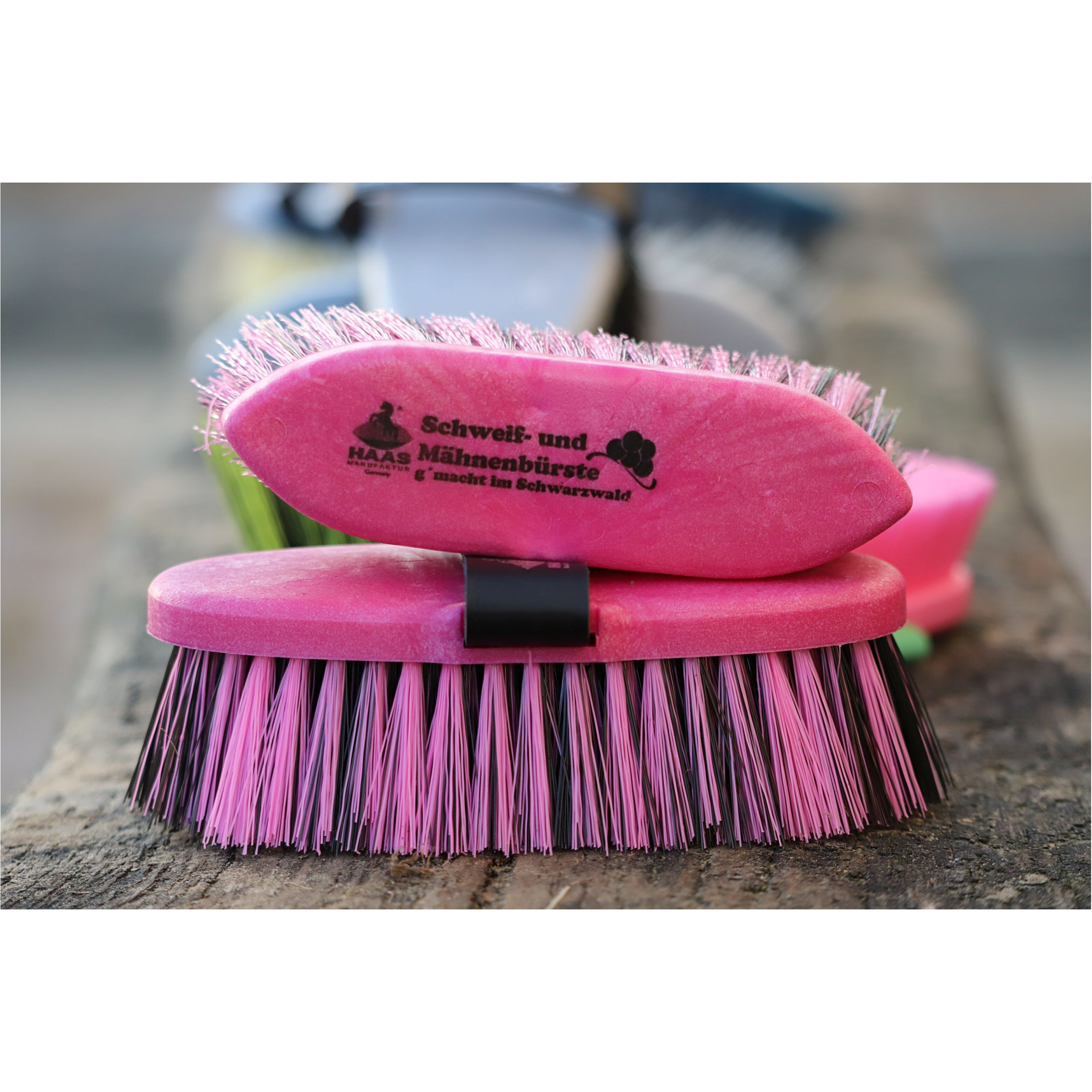 Schweif- und Mähnenbürste klein fuchsia