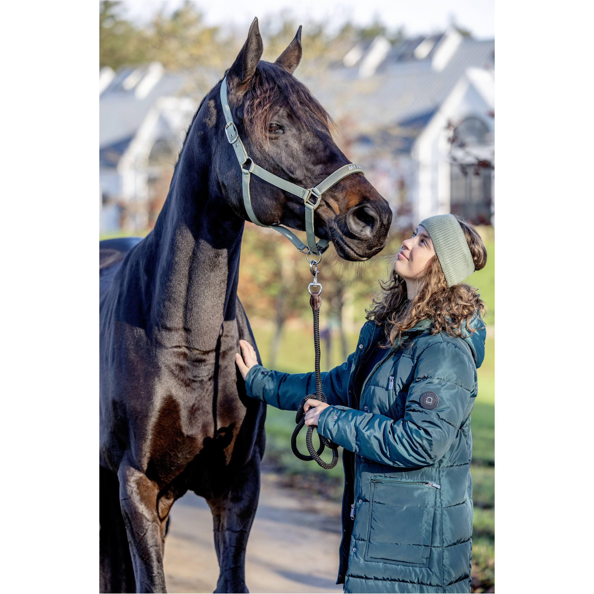 Winter Damen Stirnband mit Steinen VAINA granitgrün