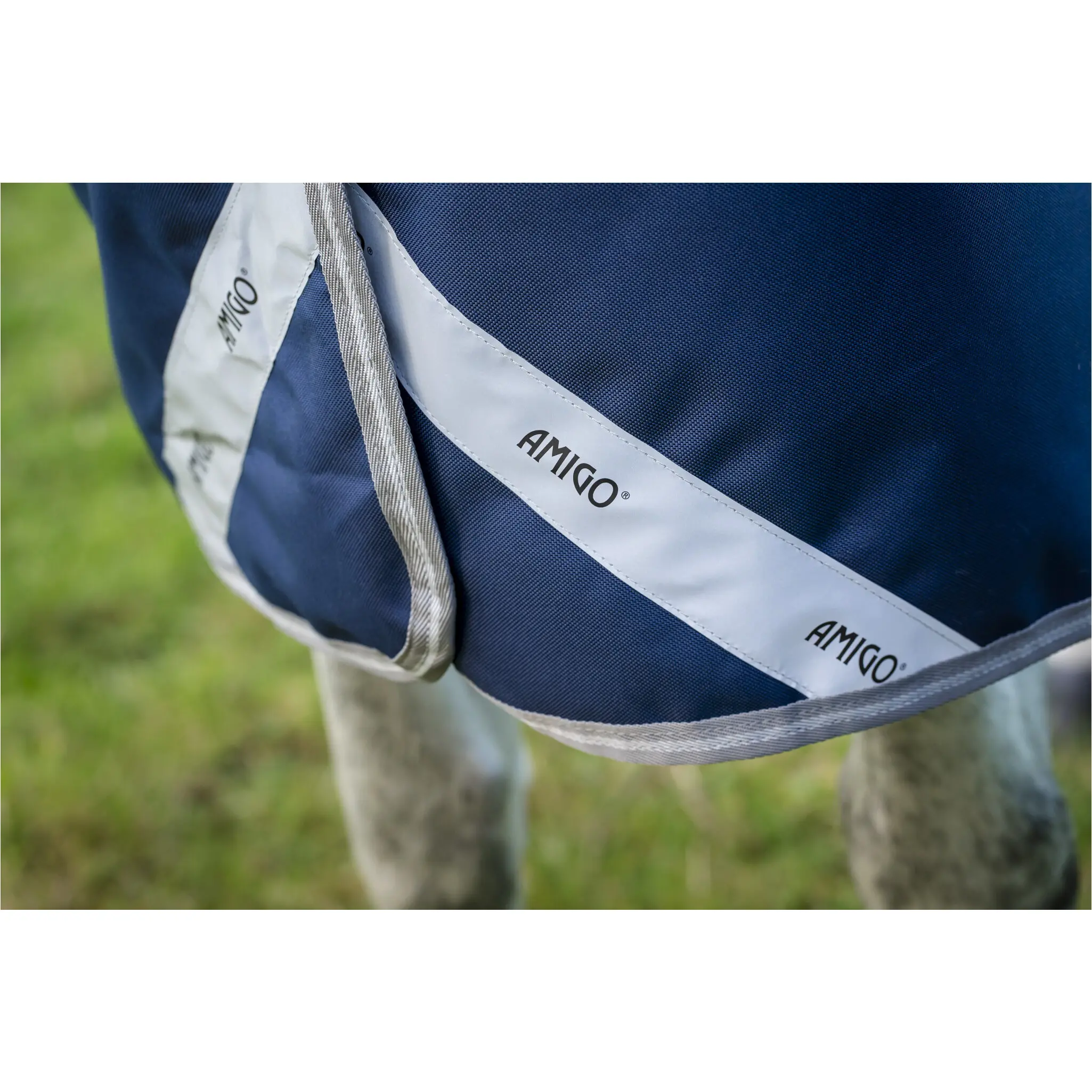 Outdoordecke Halsteil (abnehmbar) 100g Füllung 1200D AMIGO FieldSafe Plus navy/titanium grey/silver