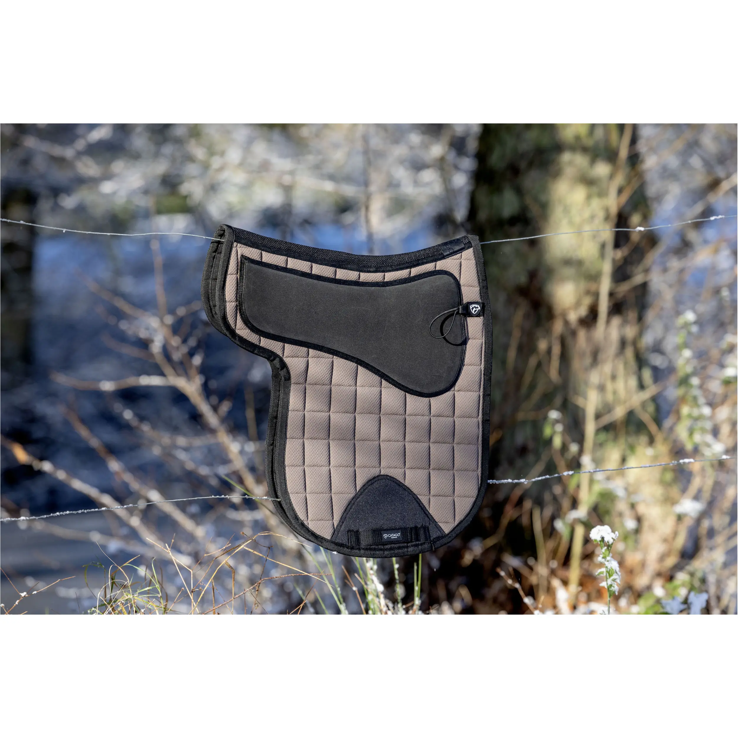 Island Satteldecke mit Softoprenpolster FIR-Tech falcon