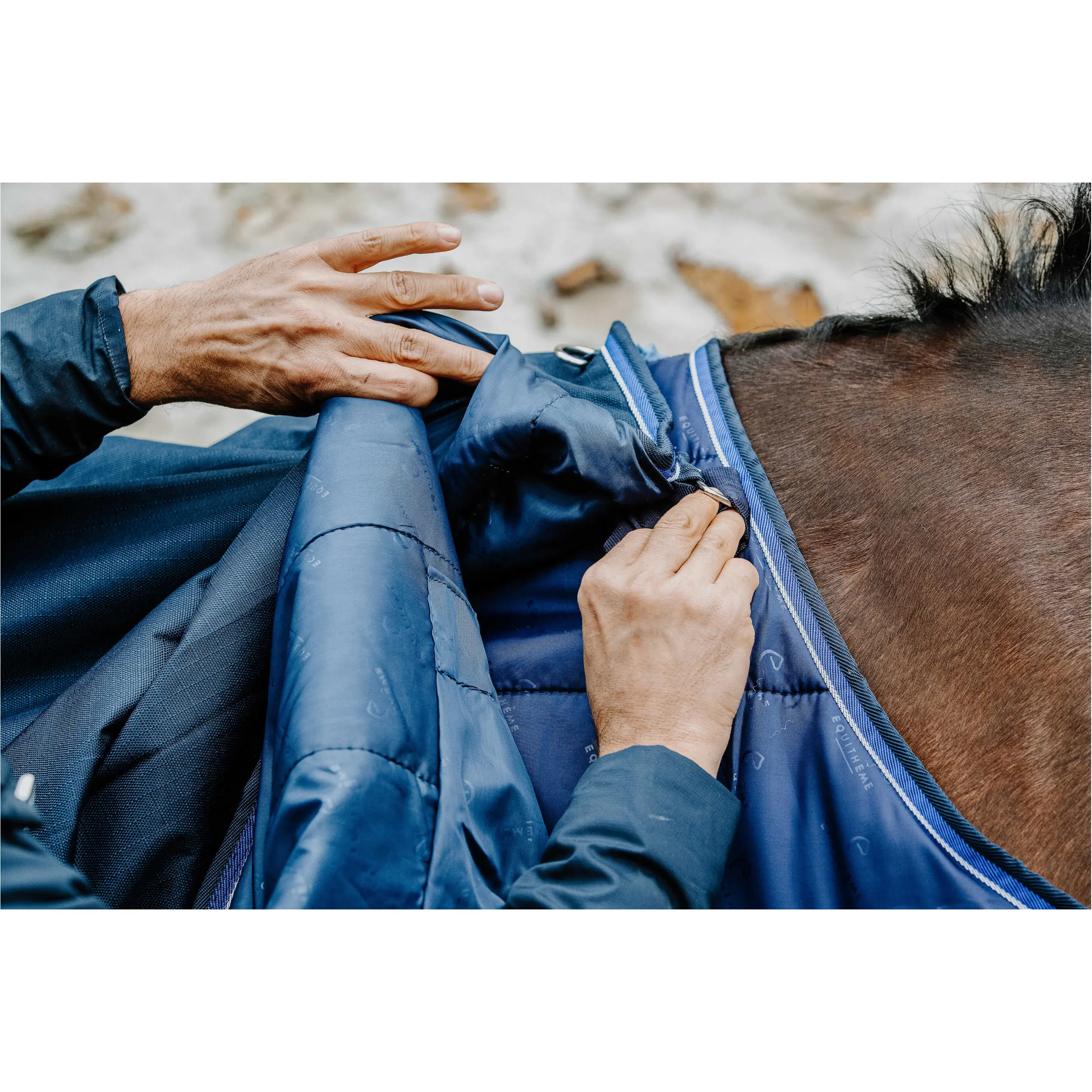 Outdoordecke 200g Füllung 1200D CLASSIC marineblau Outdoordecke 200g Füllung 1200D CLASSIC marineblau