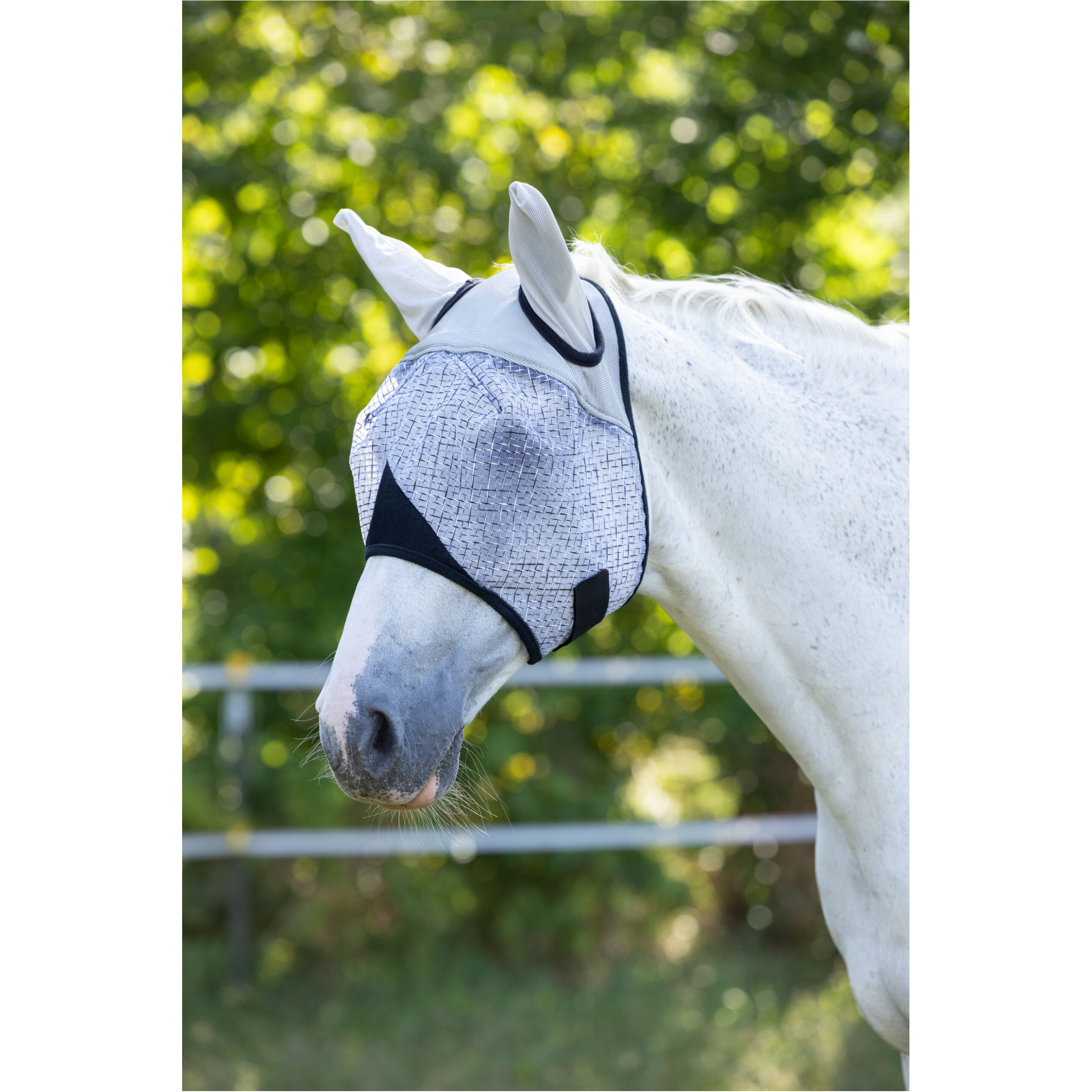 Fliegenmaske mit Ohren-und UV-Schutz hellgrau Fliegenmaske mit Ohren-und UV-Schutz hellgrau