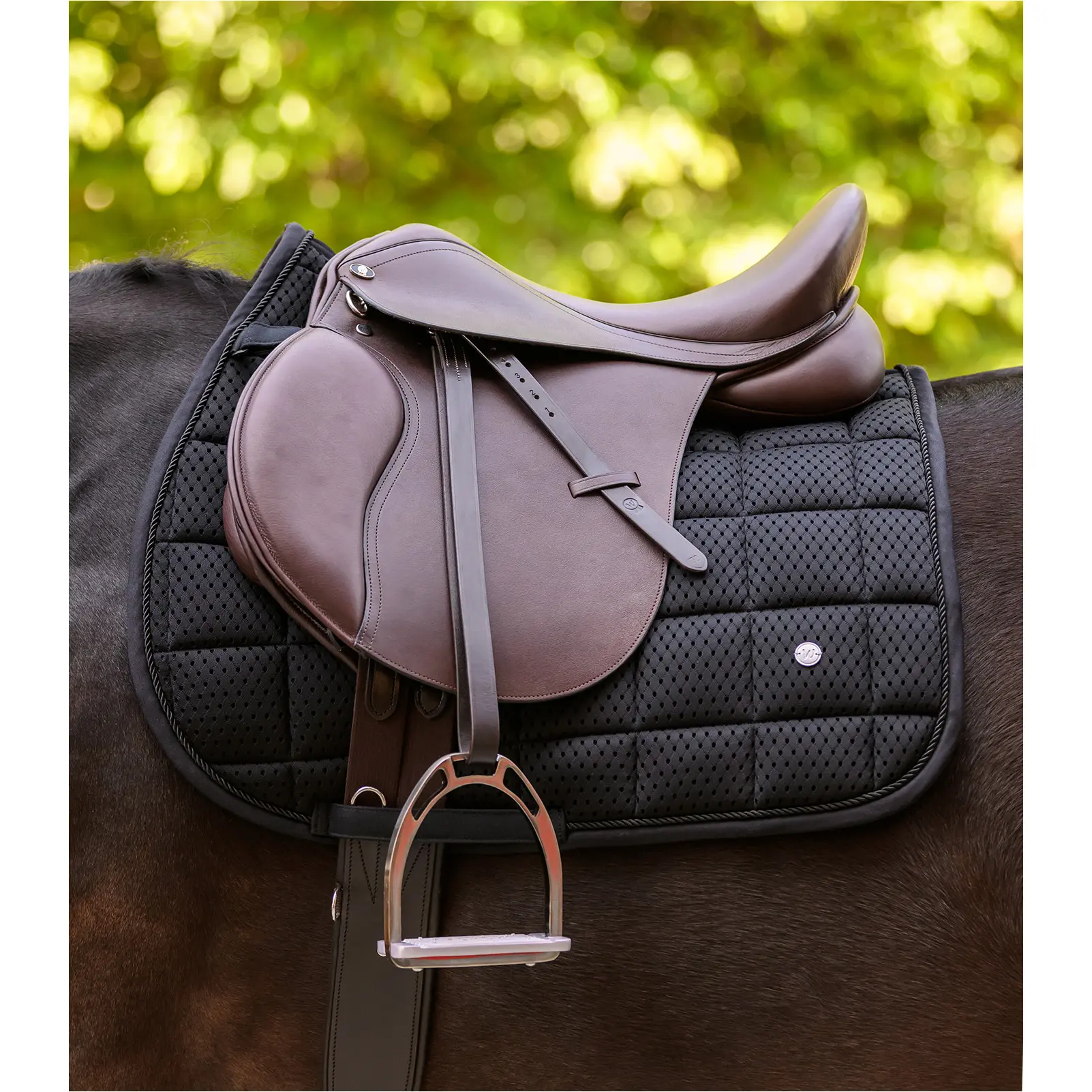 Schabracke BREATH PERFORMANCE schwarz Warmblut