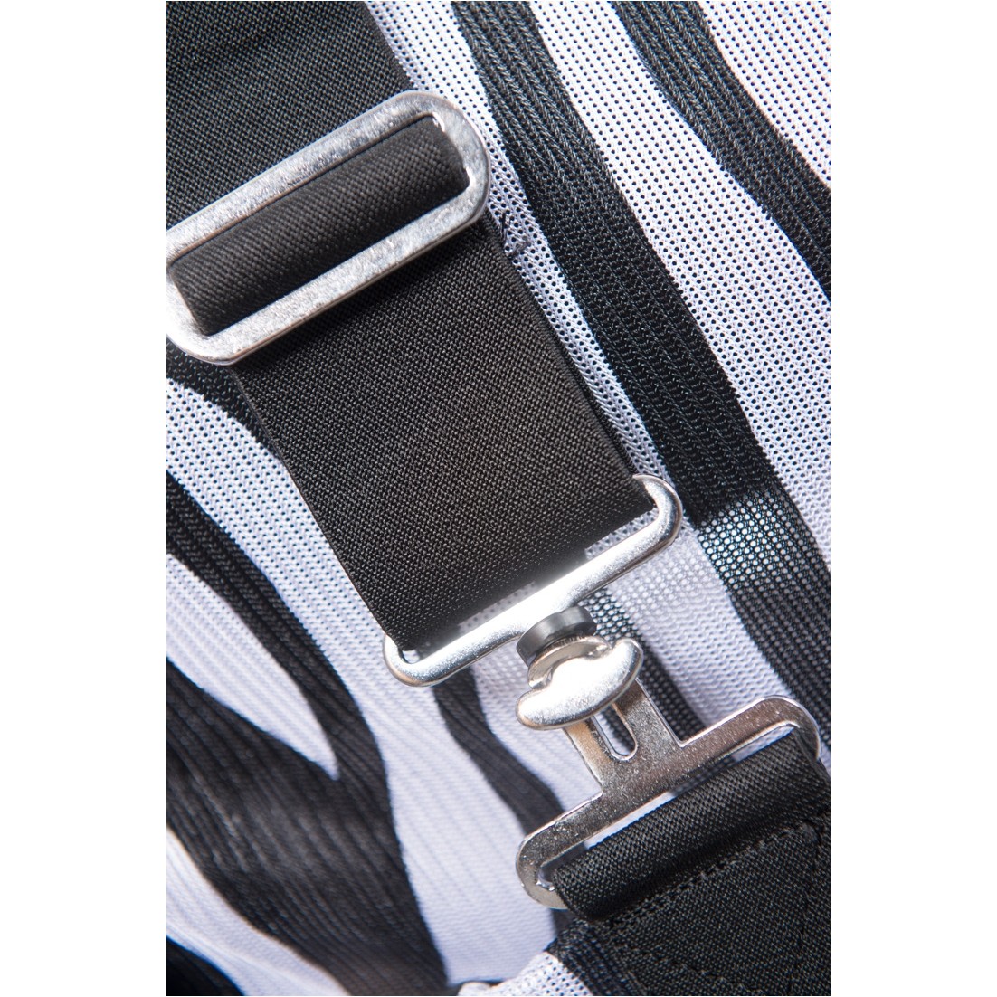 Fliegendecke mit Halsteil und Bauchlatz ZEBRA schwarz/weiß