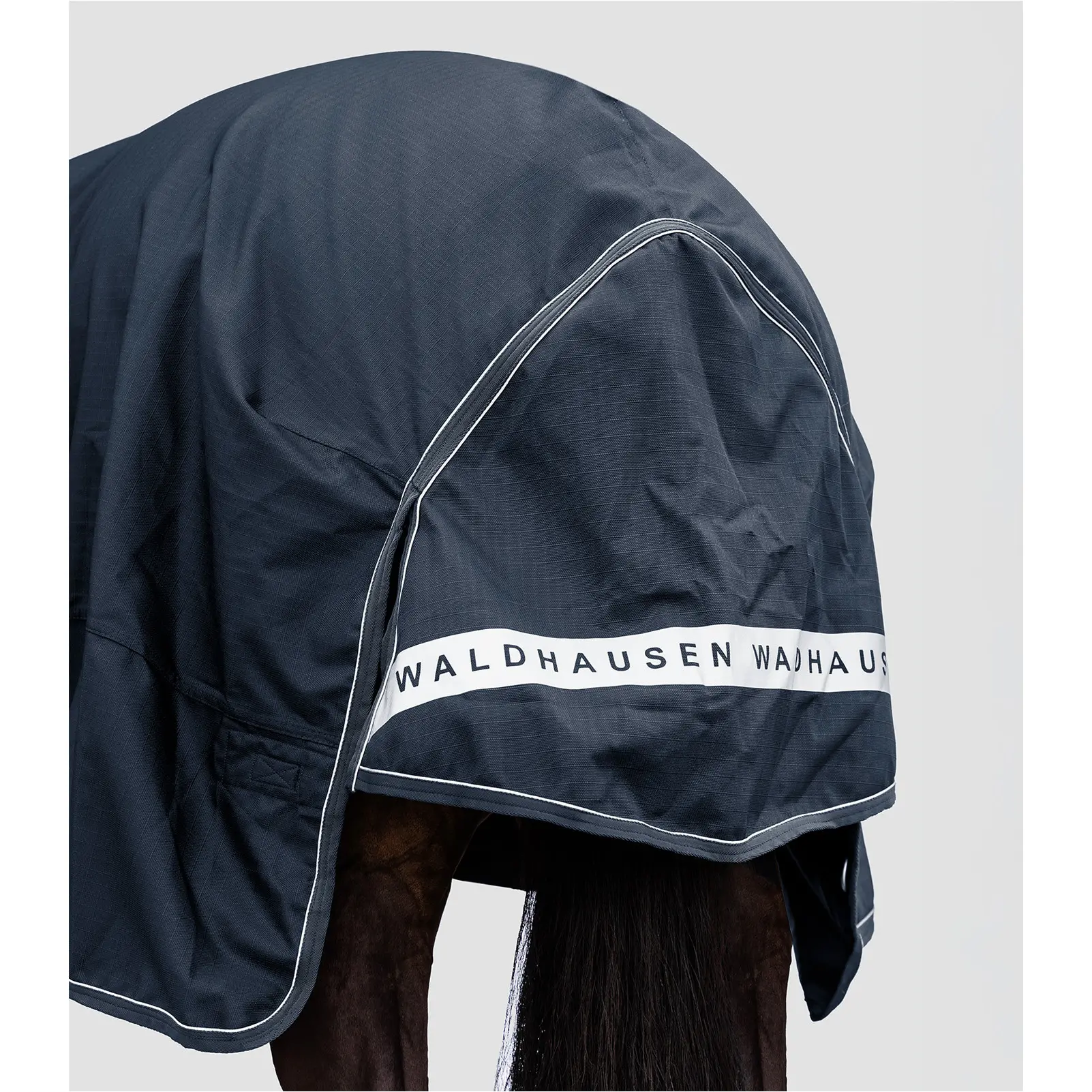 Outdoordecke Multi-Layer 150g/50g Füllung 1200D SCANDIC nachtblau
