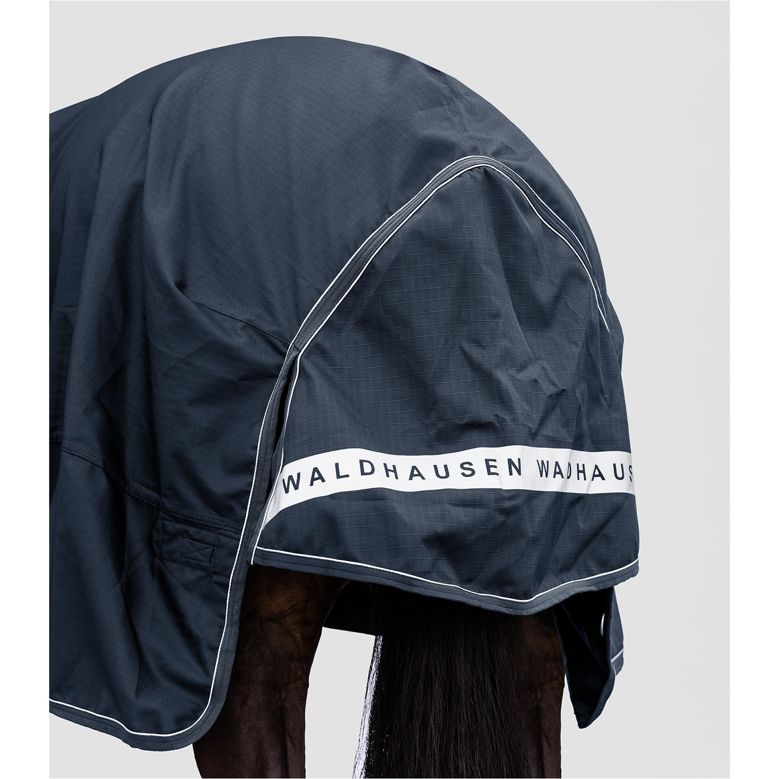 Outdoordecke Multi-Layer 150g/50g Füllung 1200D SCANDIC nachtblau