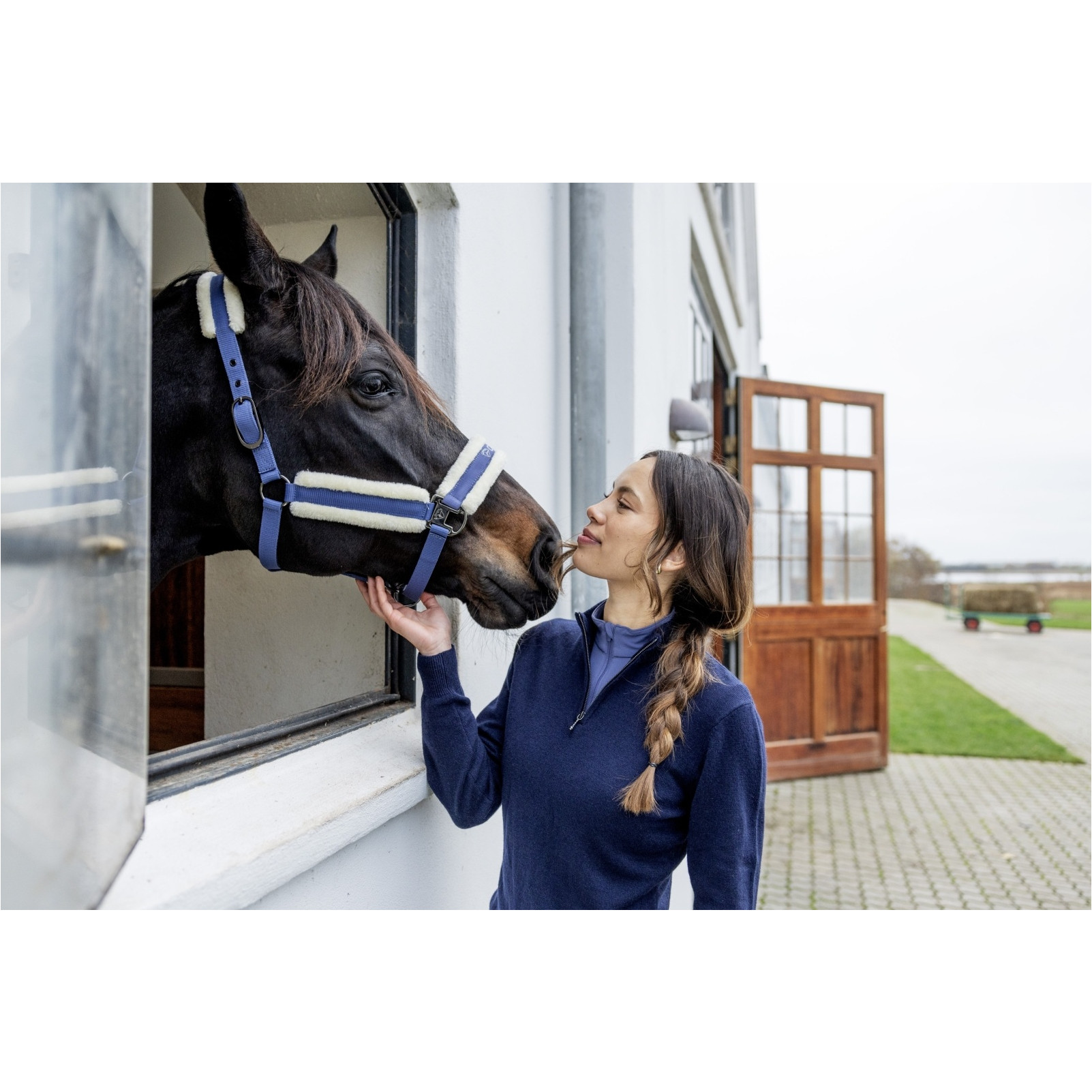 Halfter mit Kunstfell TRACE crown blue