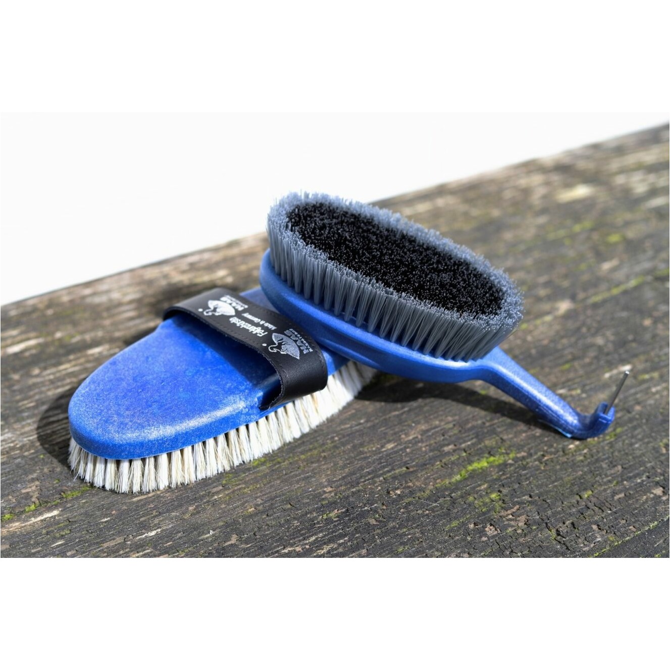 Hufkratzer und Bürste HUF DUO AZZURO jeansblau