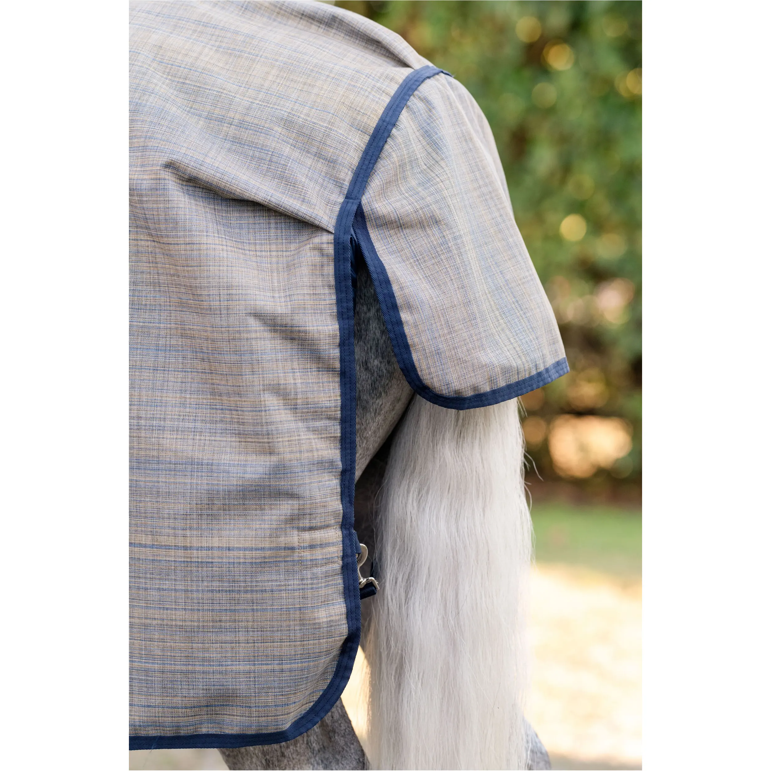 Outdoordecke Halsteil (abnehmbar) 200g Füllung 900D AMIGO Revive Plus seasonal colour