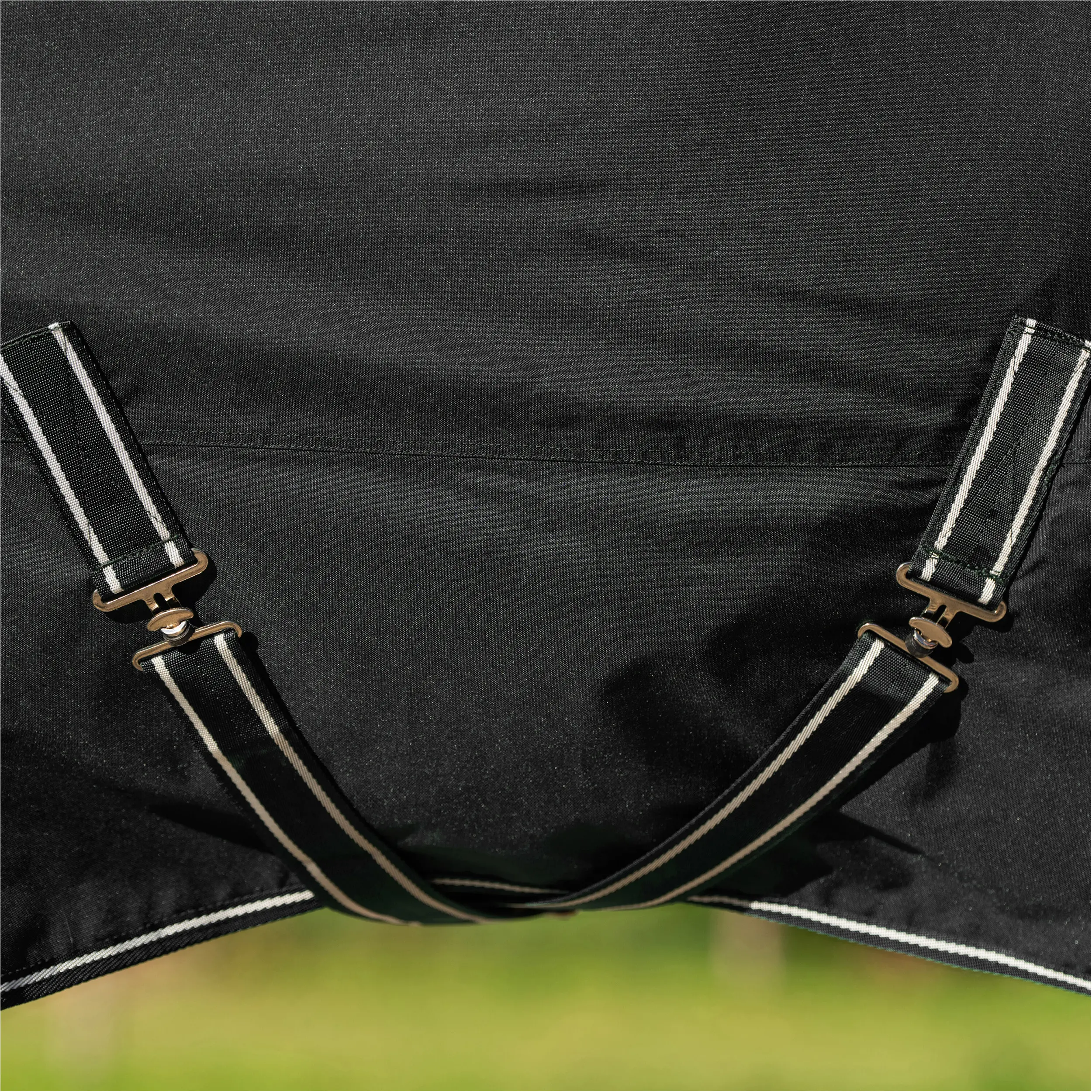 Outdoordecke High Neck 300g Füllung 600D IRHBasic schwarz