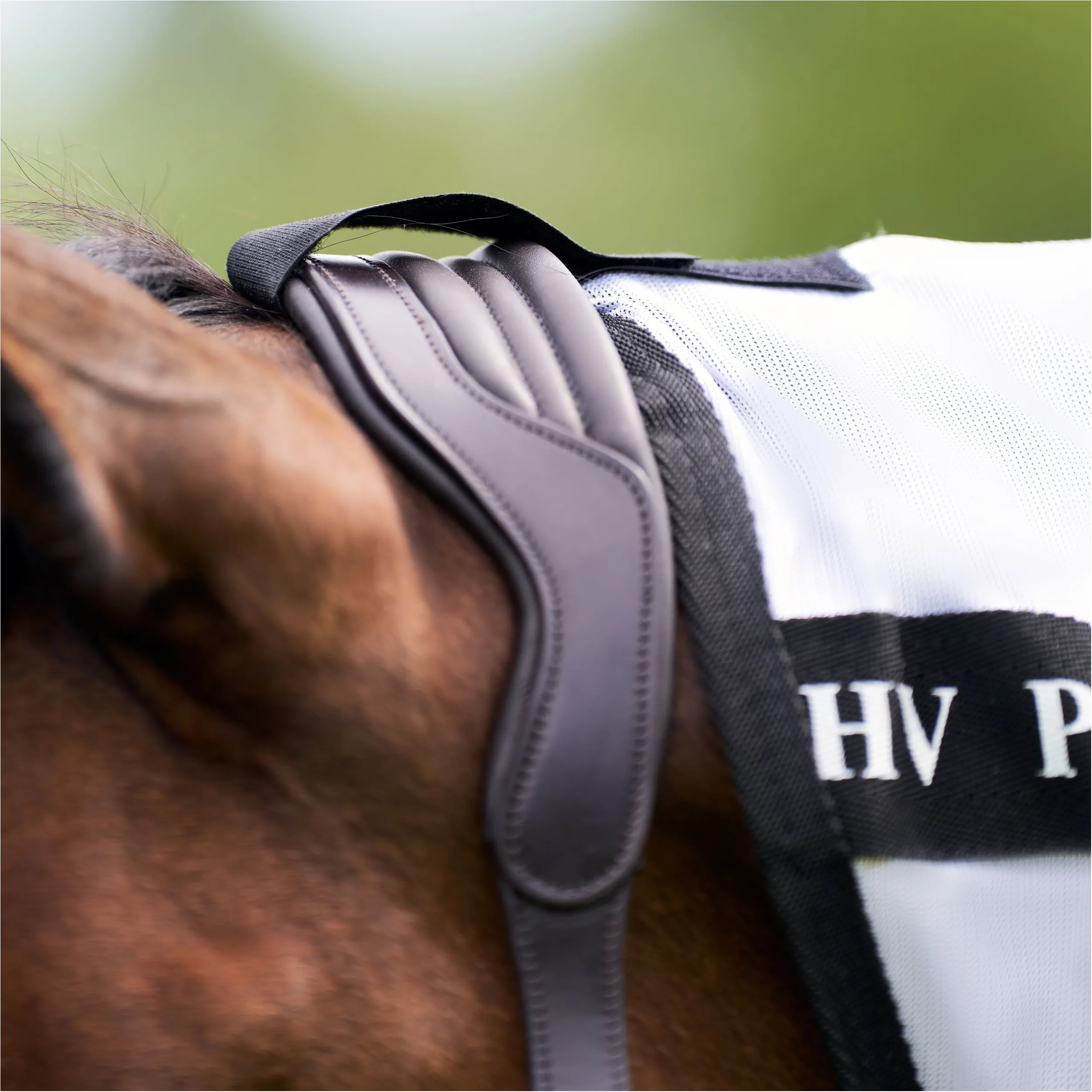 Fliegendecke mit Halsteil (abnehmbar) HVPNena weiß