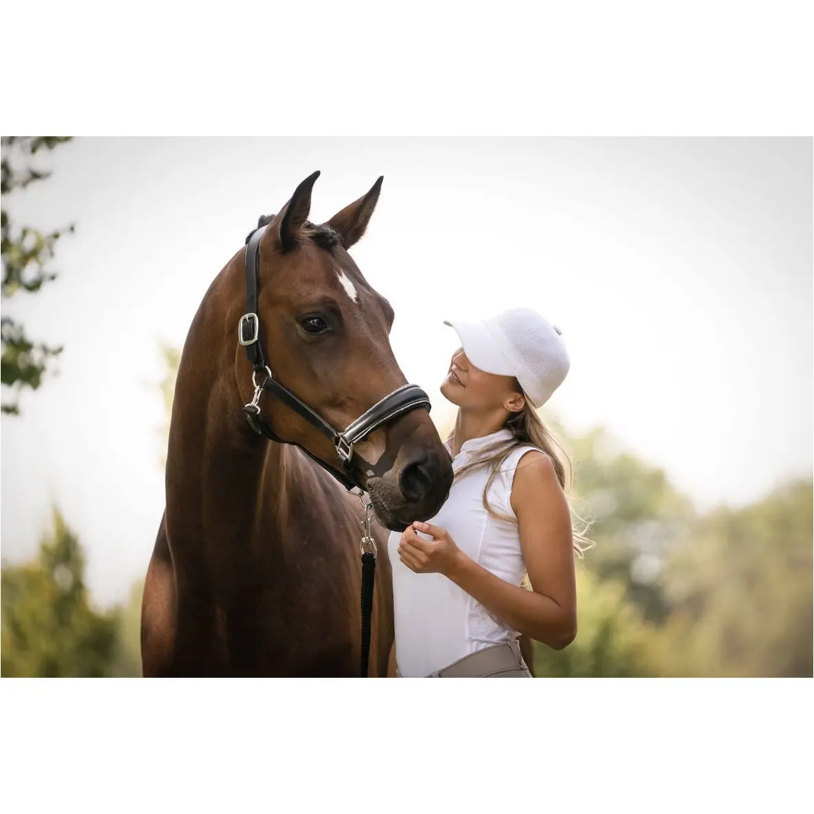 Lederhalfter GLAMOUR schwarz/silber