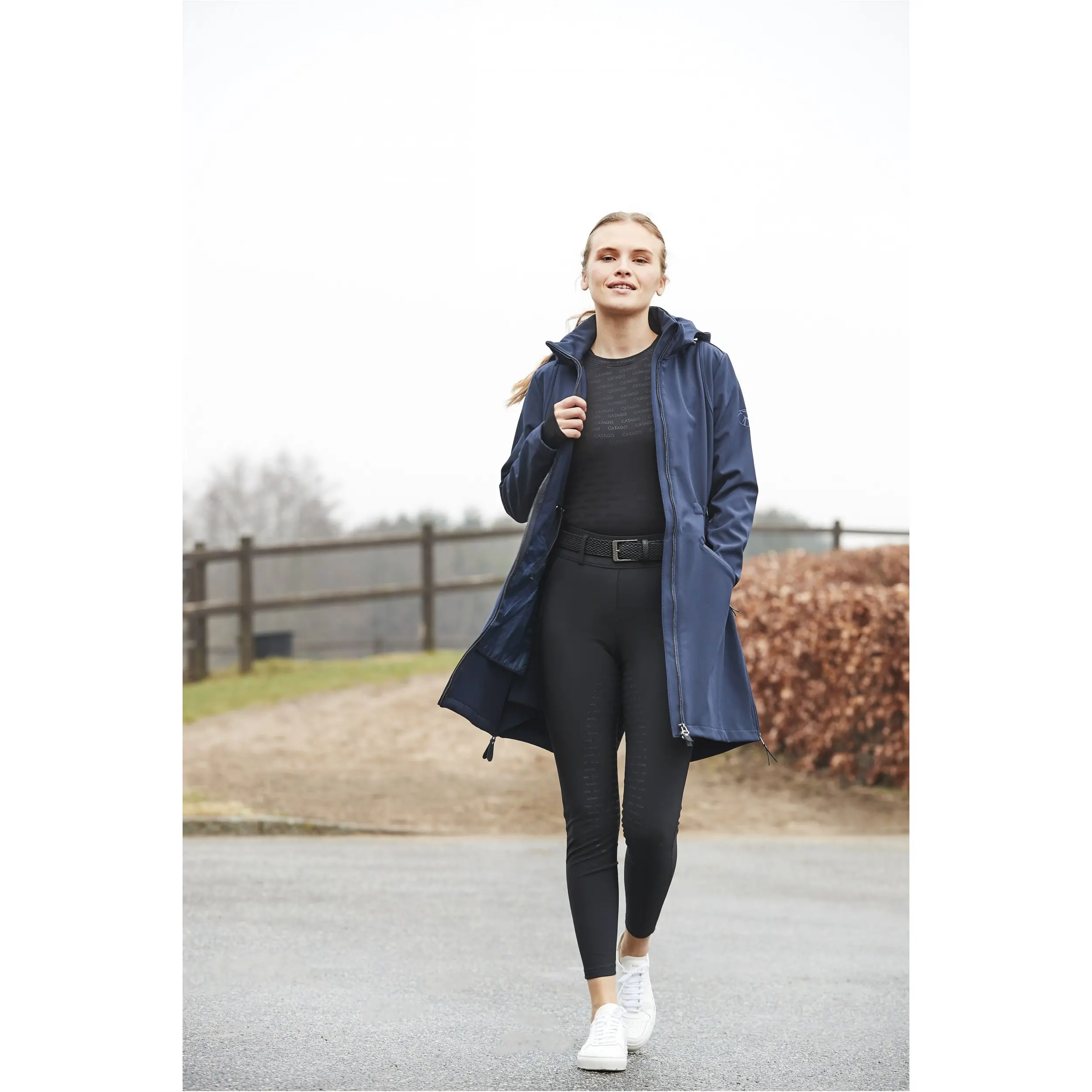 Damen Funktionsshirt Langarm AMINA Logo schwarz