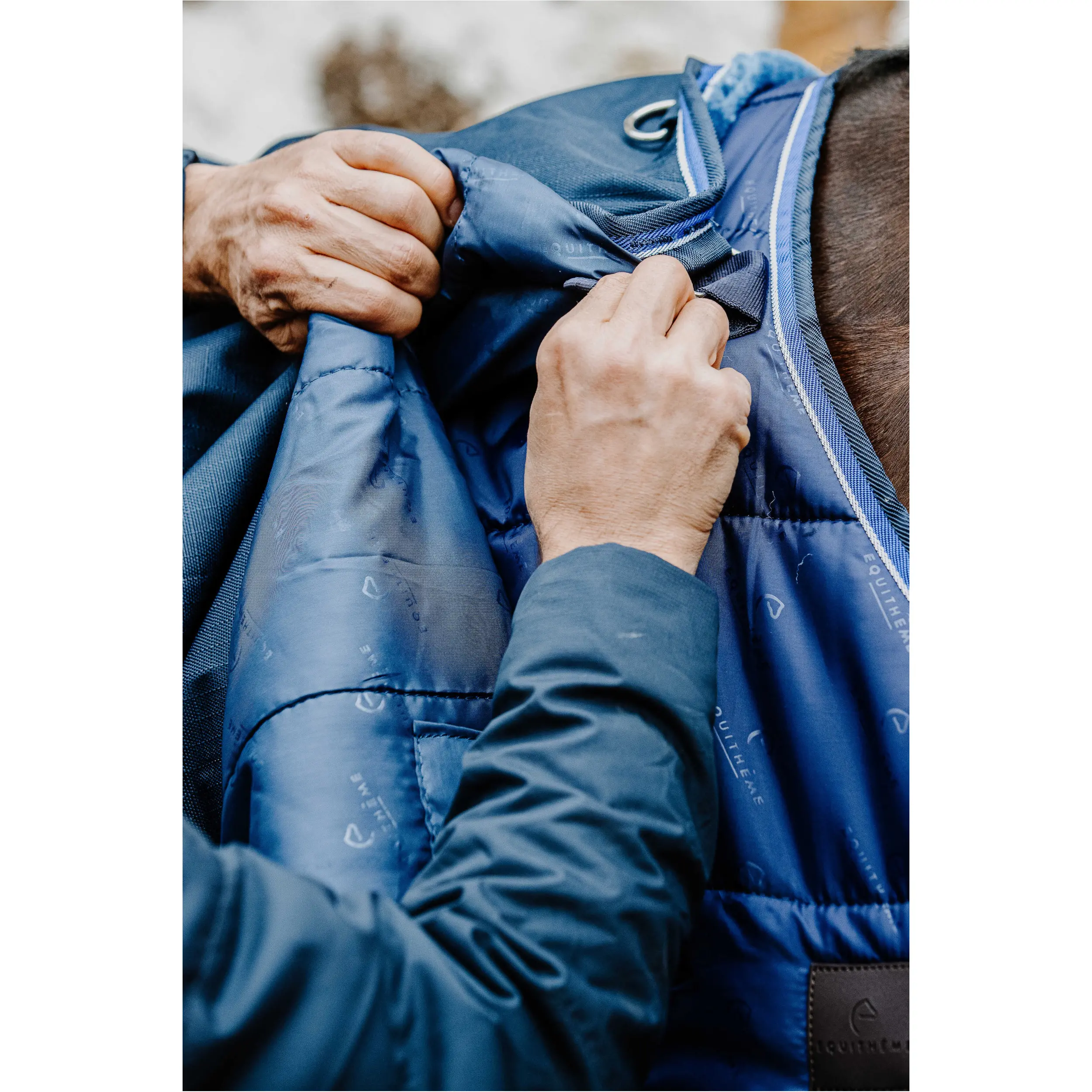 Outdoordecke 200g Füllung 1200D CLASSIC marineblau Outdoordecke 200g Füllung 1200D CLASSIC marineblau