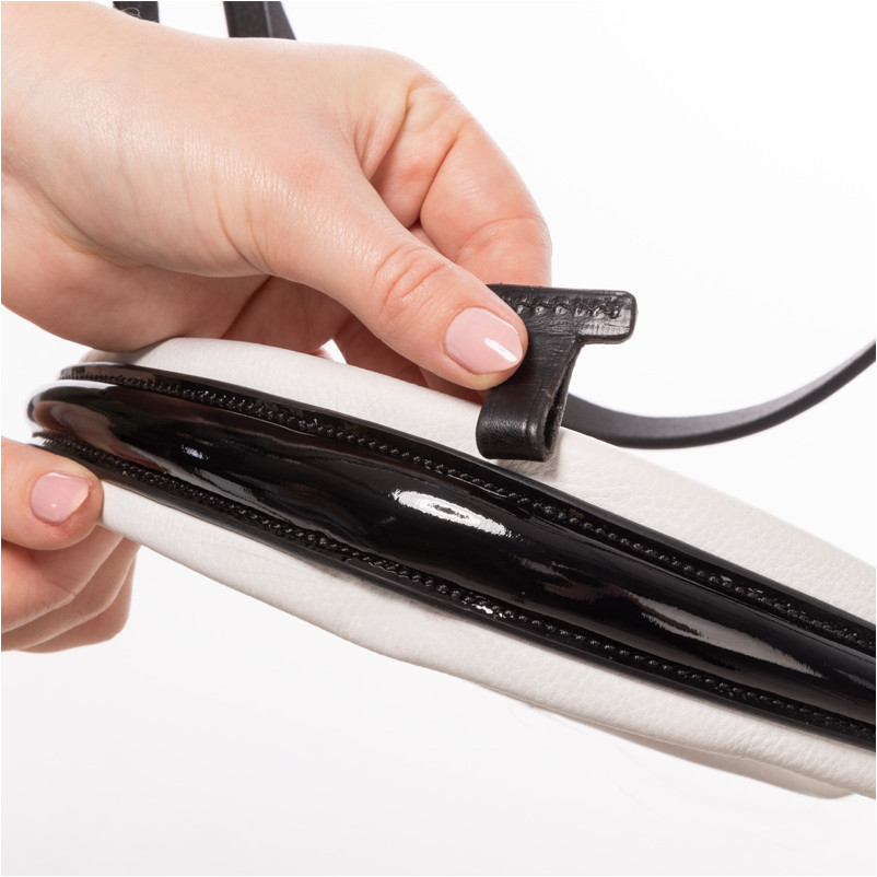 Trensenzaum schwedisch kombiniert ZORA schwarz lack/weiß Trensenzaum schwedisch kombiniert ZORA schwarz lack/weiß