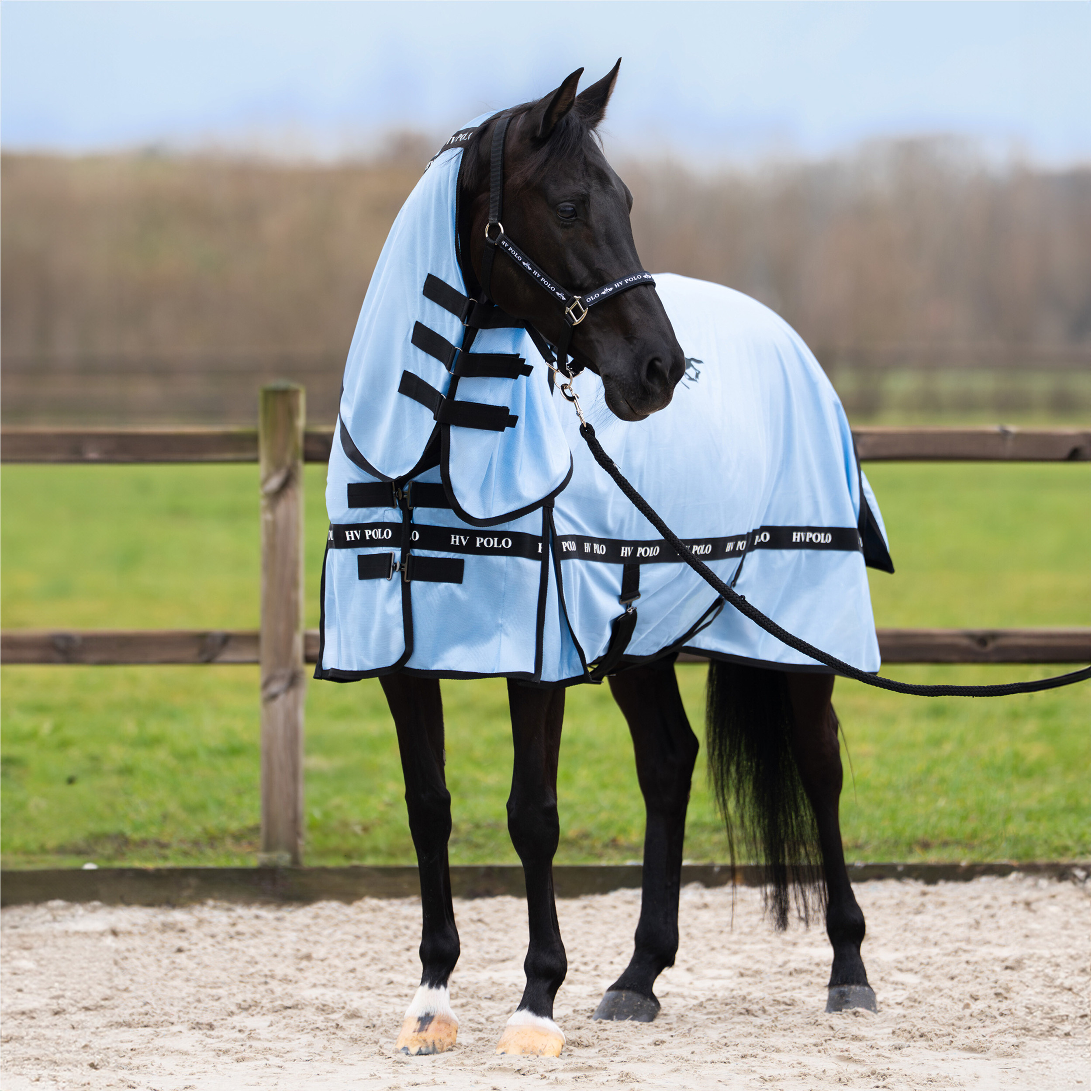 Fliegendecke mit Halsteil (abnehmbar) HVPNena powder blau