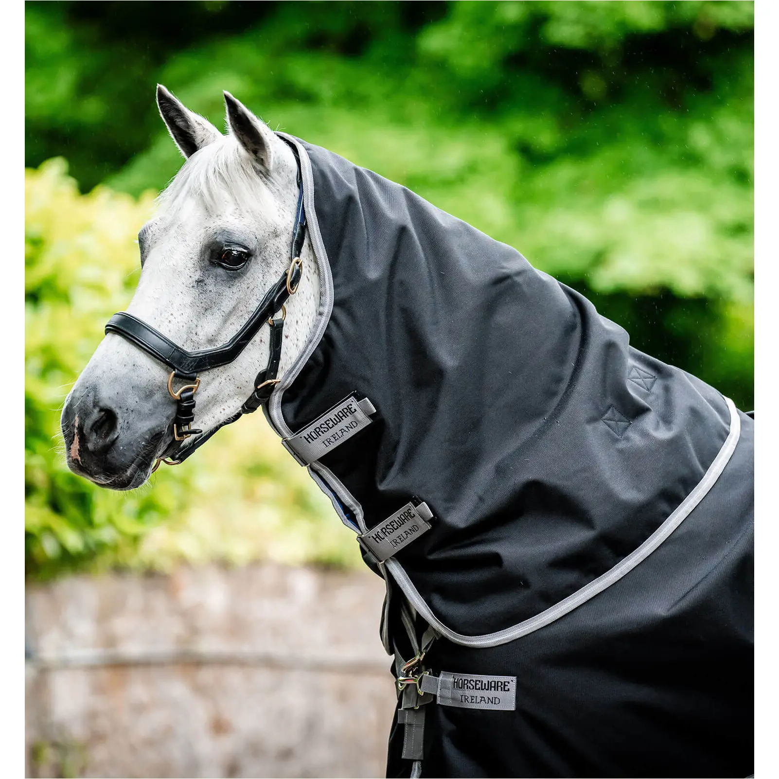 Halsteil 1200D AMIGO Bravo 12 Hood black/titanium grey/silver