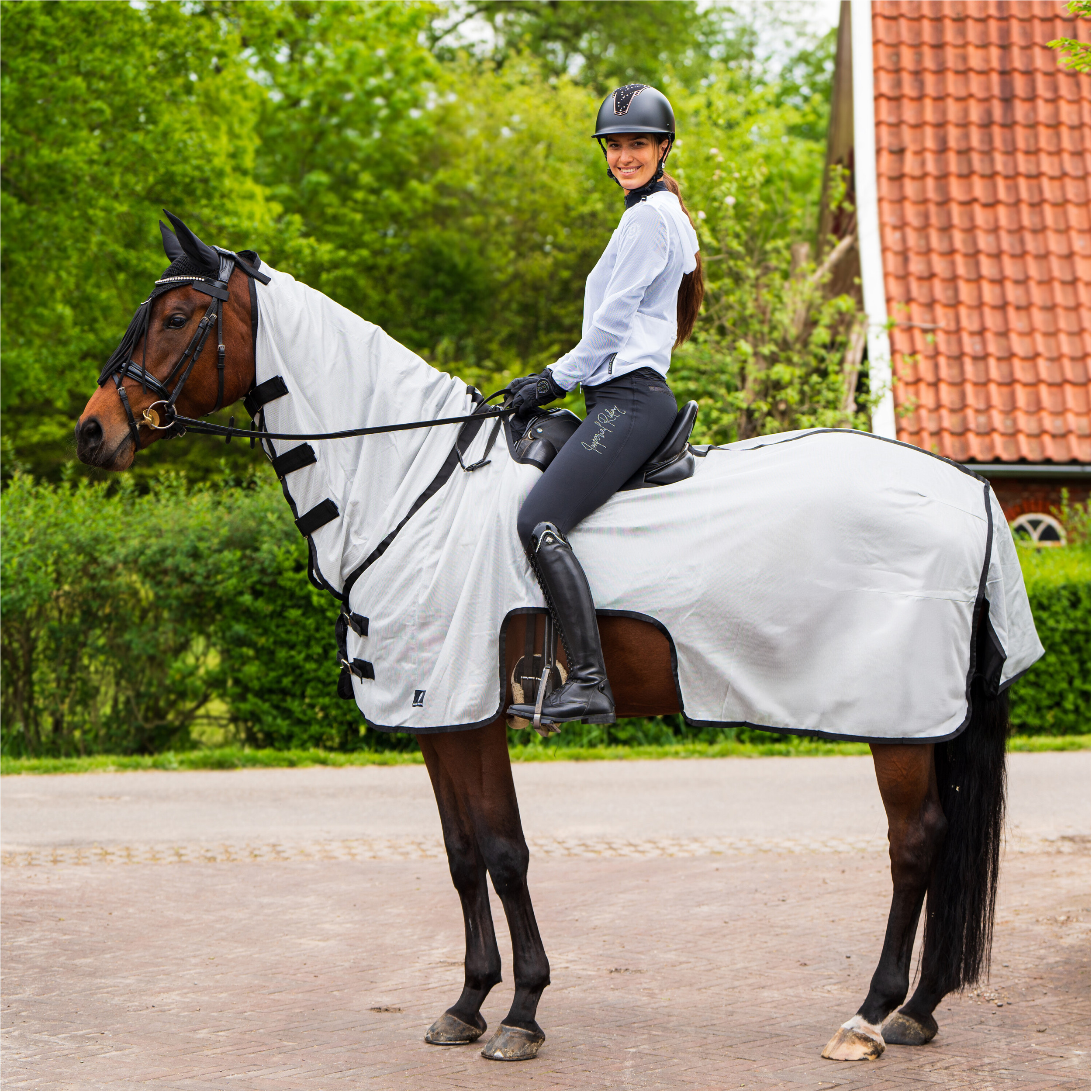 Fliegenausreitdecke IRHRoyce silvergrau