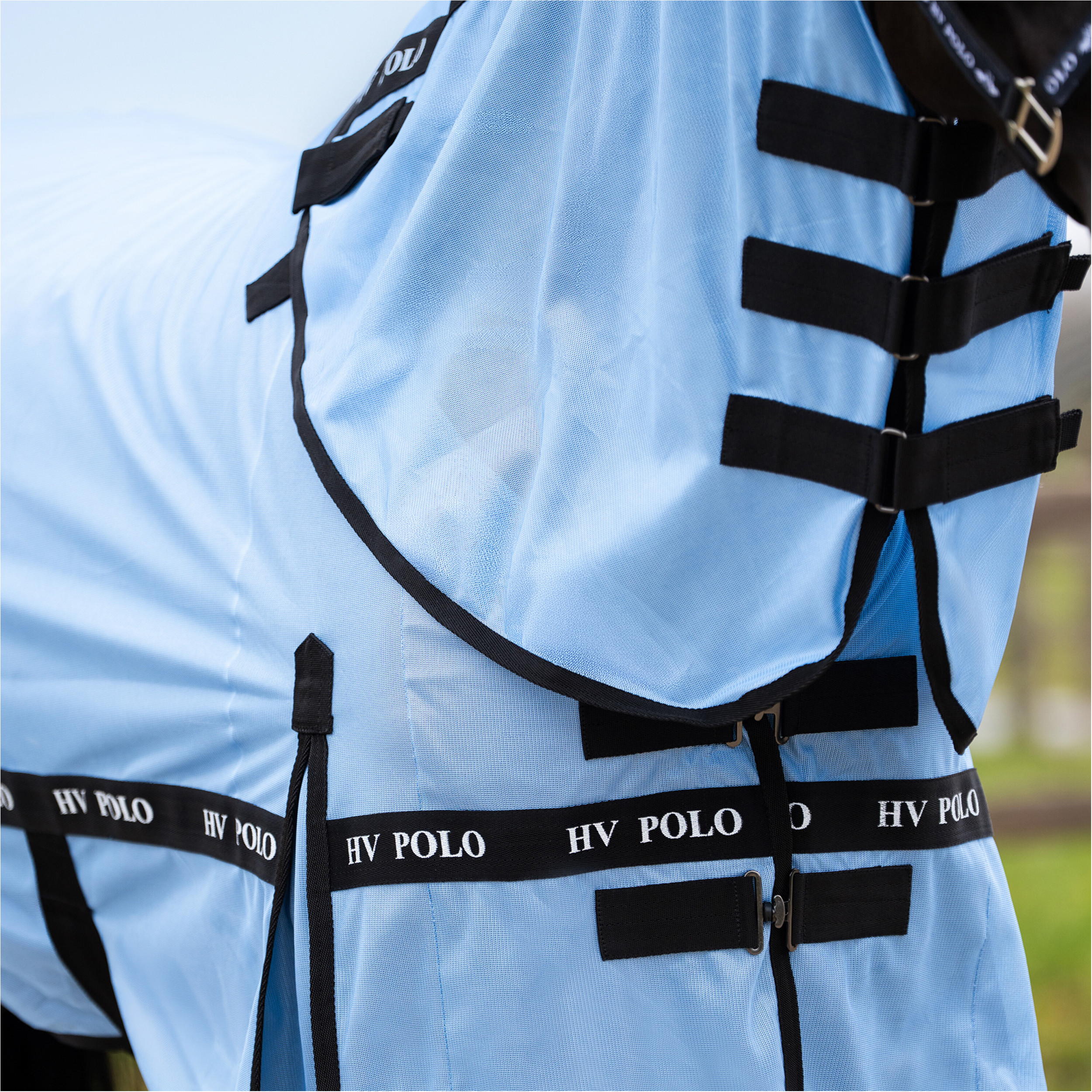 Fliegendecke mit Halsteil (abnehmbar) HVPNena powder blau