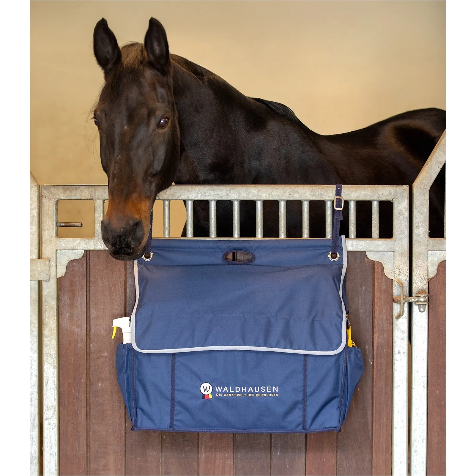 Boxentasche blau 68x60x20cm