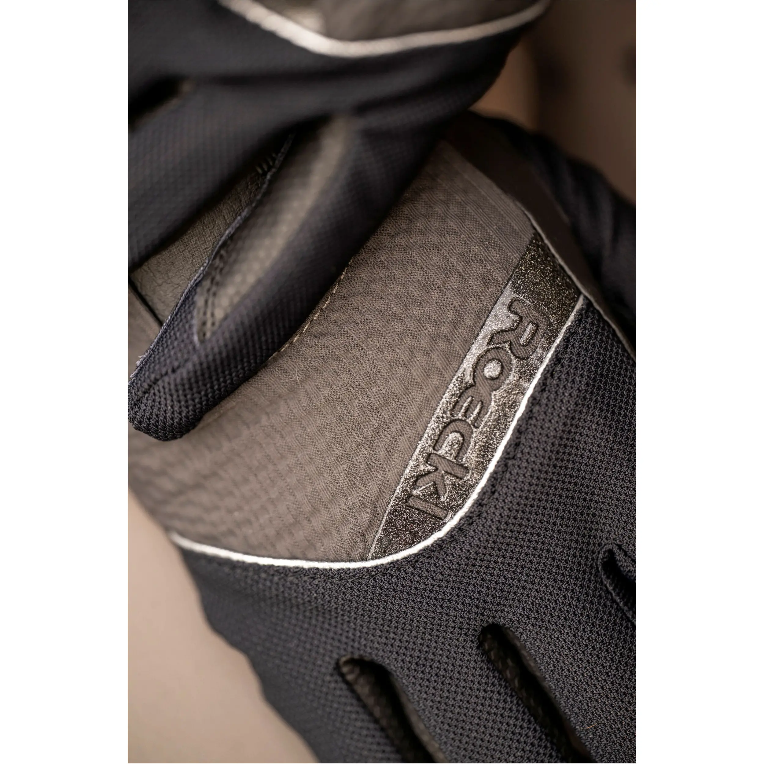 Reithandschuhe MILLERO black/volcanic ash