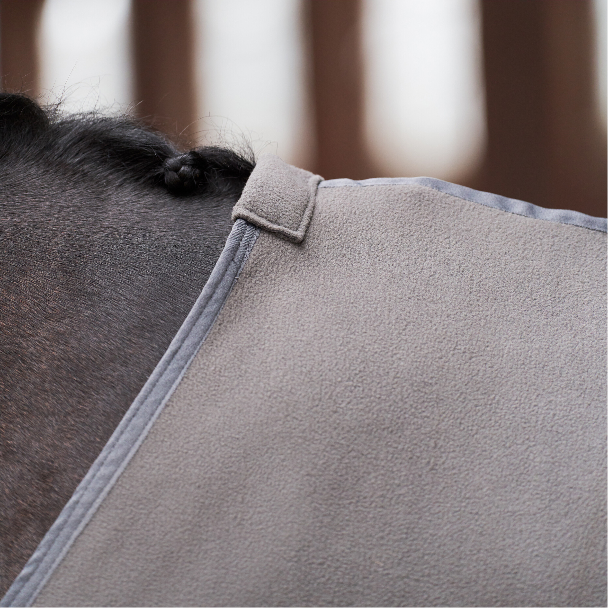 Fleecedecke IRHFundamental grau Fleecedecke IRHFundamental grau