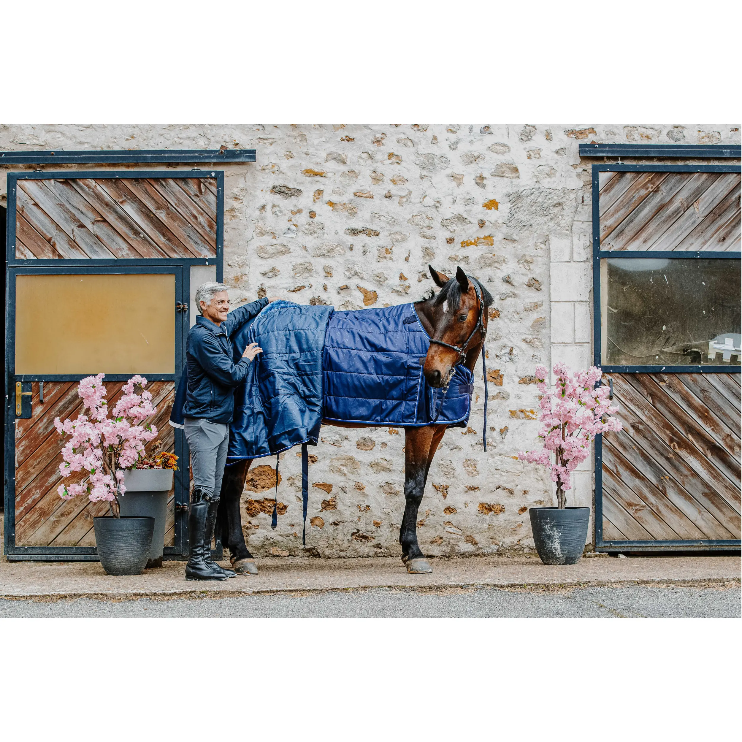 Outdoordecke 200g Füllung 1200D CLASSIC marineblau Outdoordecke 200g Füllung 1200D CLASSIC marineblau