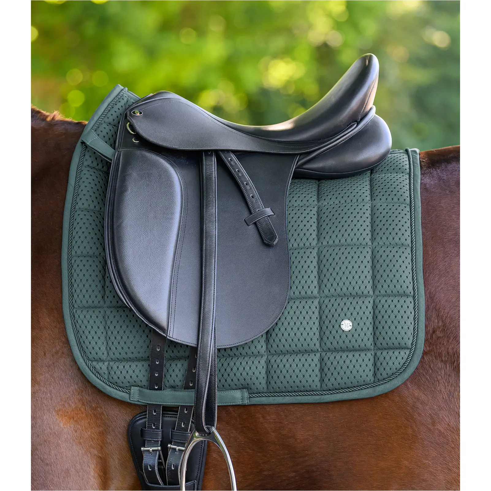 Schabracke BREATH PERFORMANCE piniengrün Warmblut