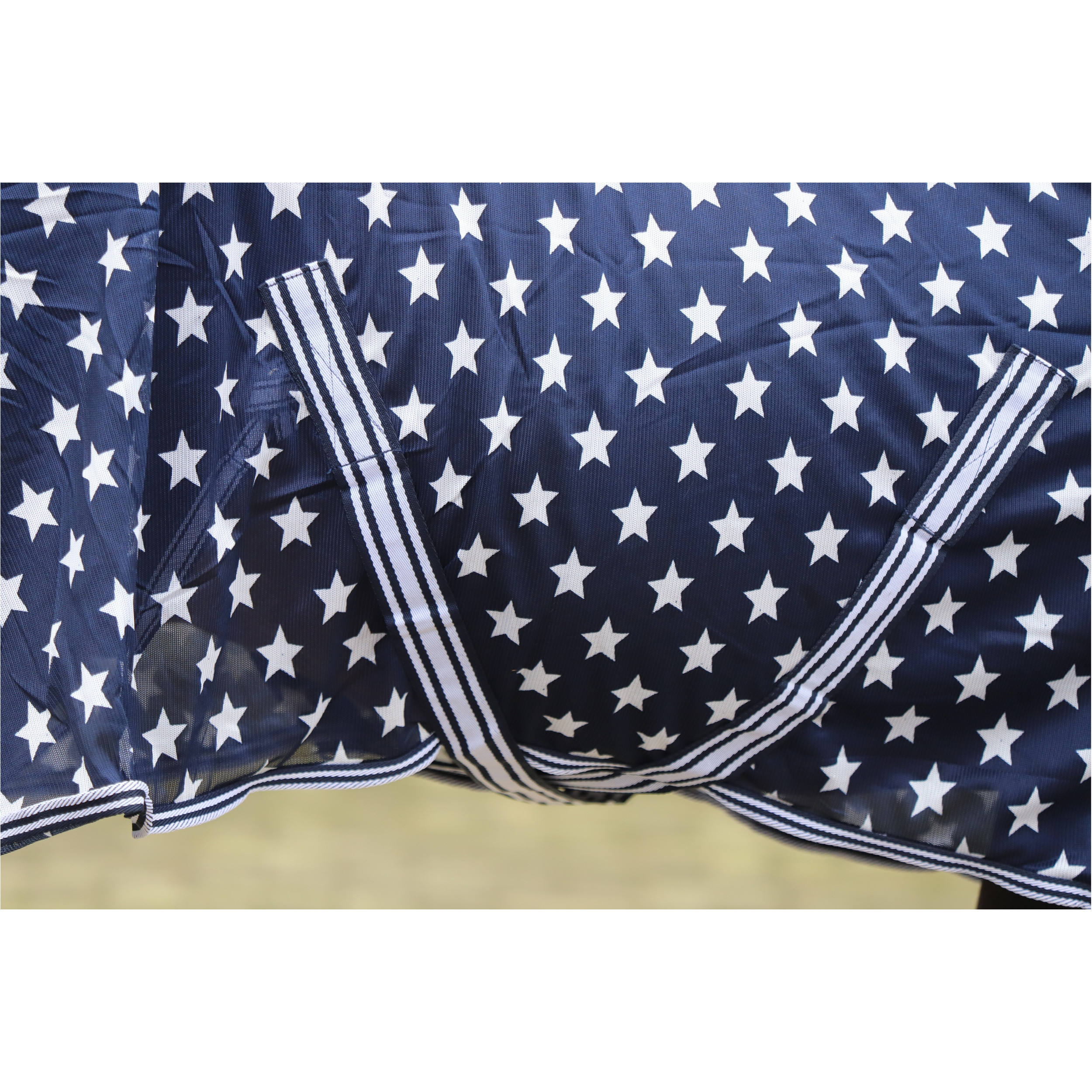 Fliegendecke mit Halsteil und Kreuzgurt DESIGN Star dunkelblau/weiß