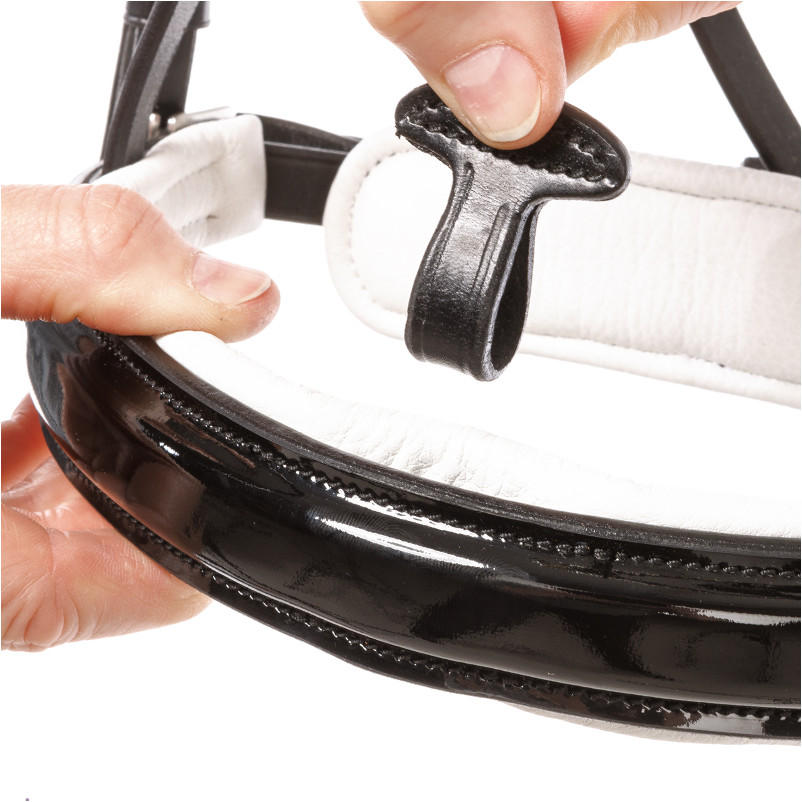 Trensenzaum mit schwedischen Reithalfter FORTUNA schwarz lack/weiß