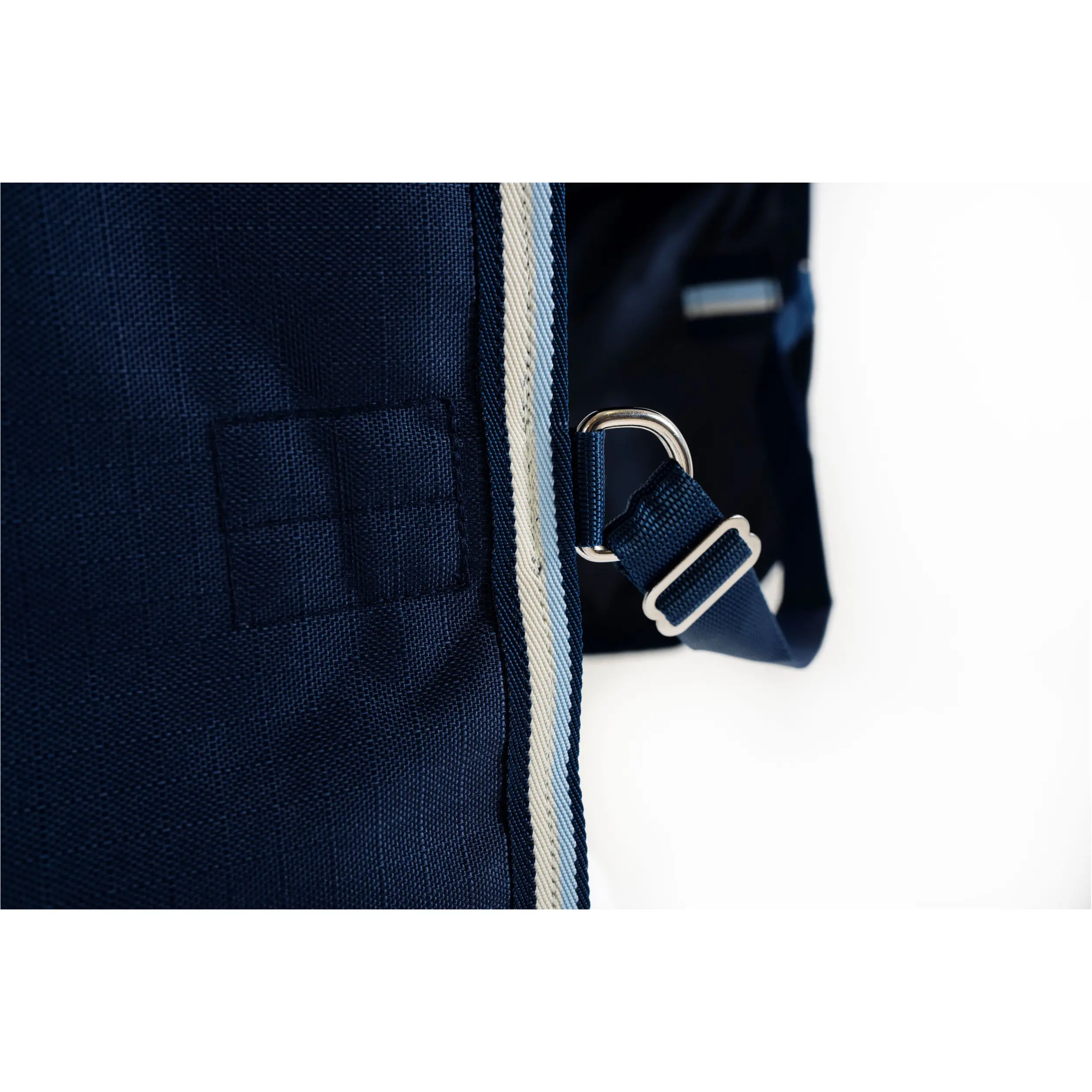 Outdoordecke 50g Füllung 900D mit Fleecefutter AMIGO Ripstop Turnout witney navy Outdoordecke 50g Füllung 900D mit Fleecefutter AMIGO Ripstop Turnout witney navy