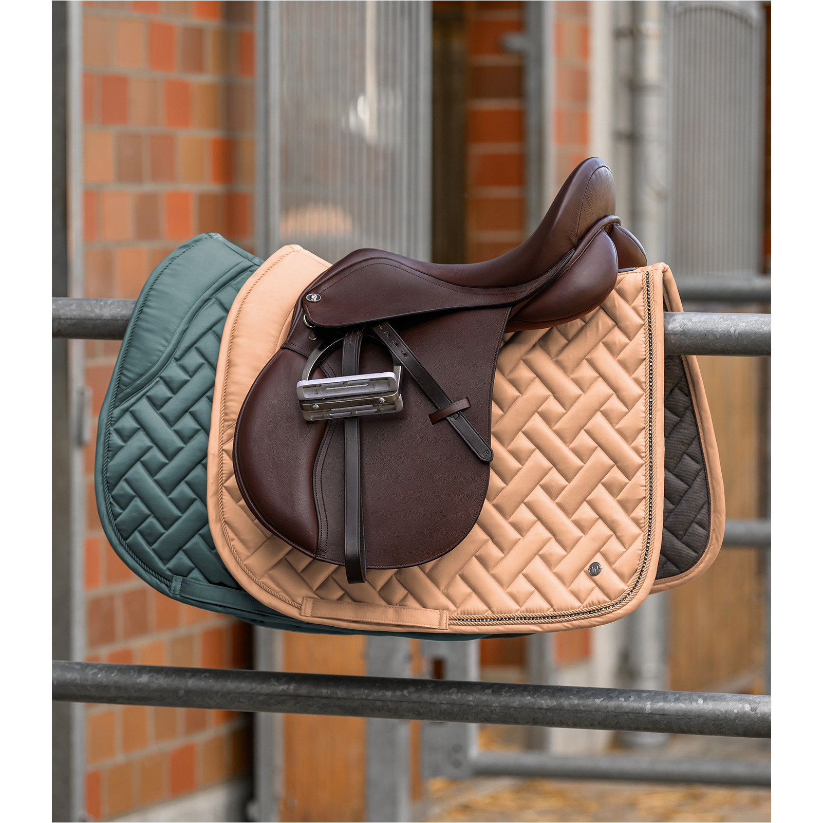 Schabracke TURIN piniengrün