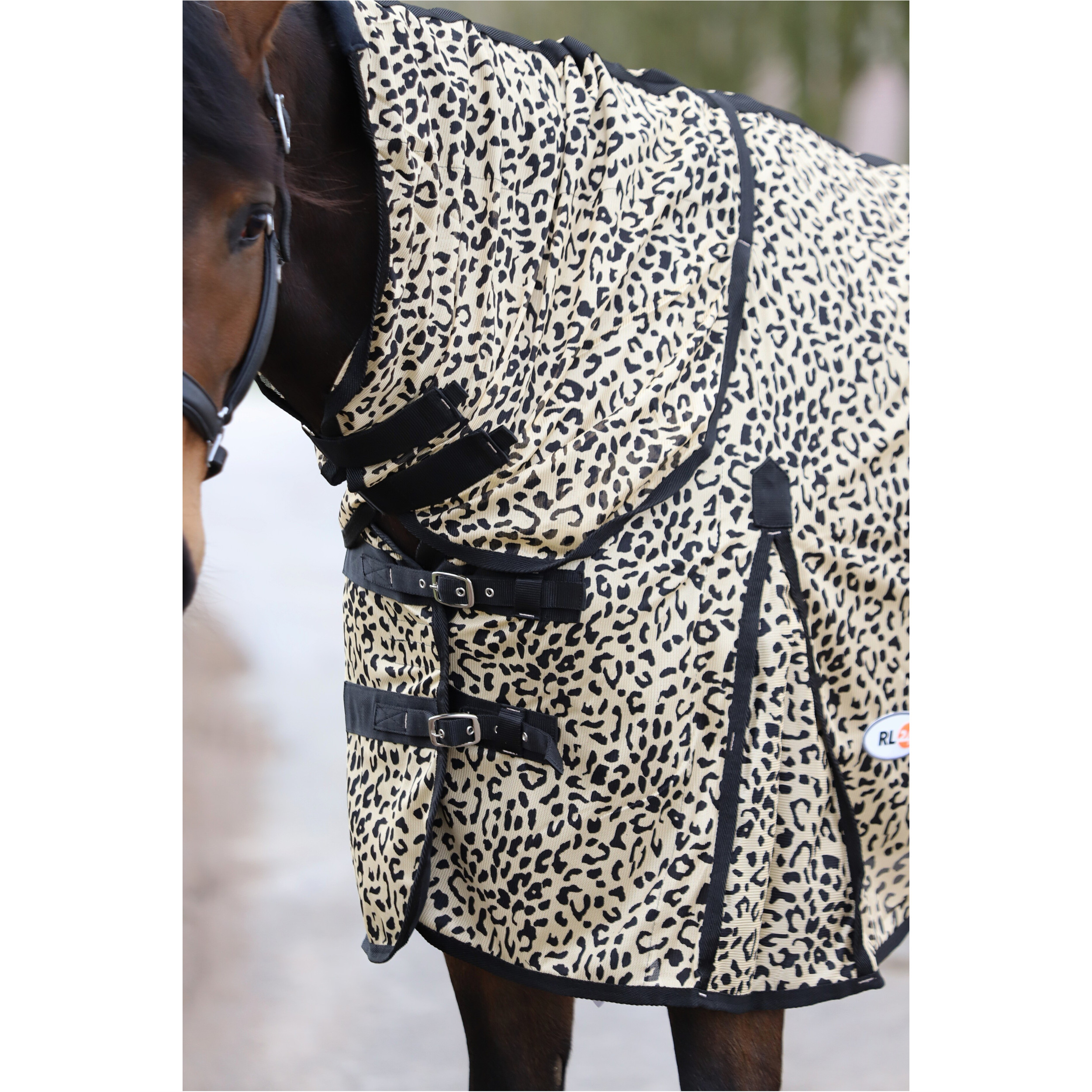 Fliegendecke mit Halsteil und Kreuzgurt DESIGN Leopard beige/schwarz