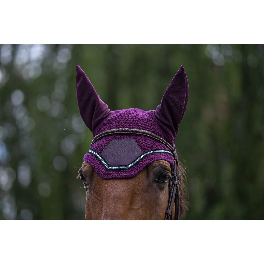 Fliegenohrenhaube mit Strass DOMINO violett Fliegenohrenhaube mit Strass DOMINO violett