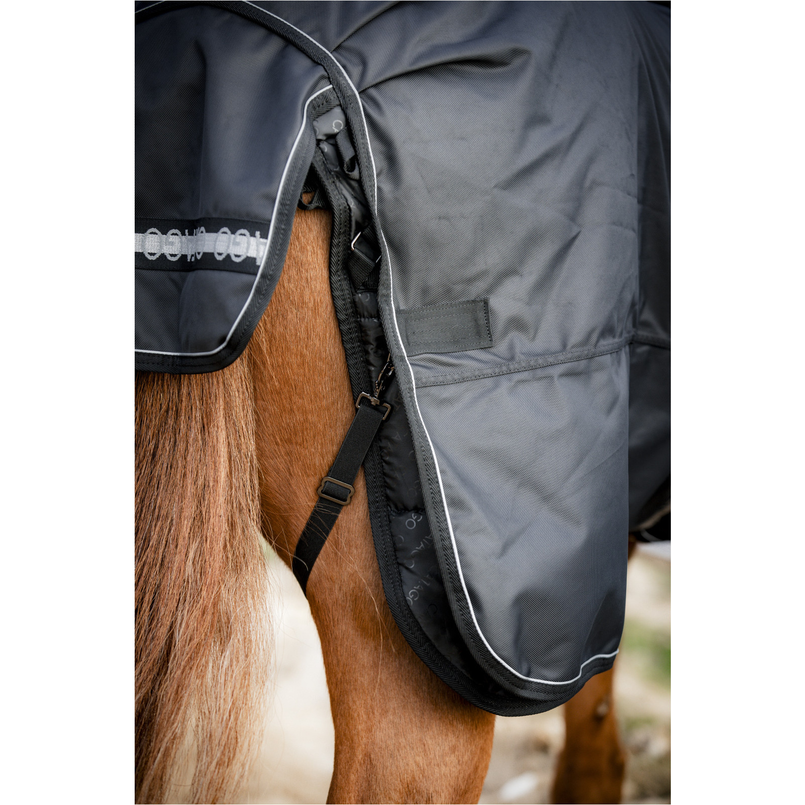 Turnoutdecke 1680D FIR-Tech COMPOUND schwarz