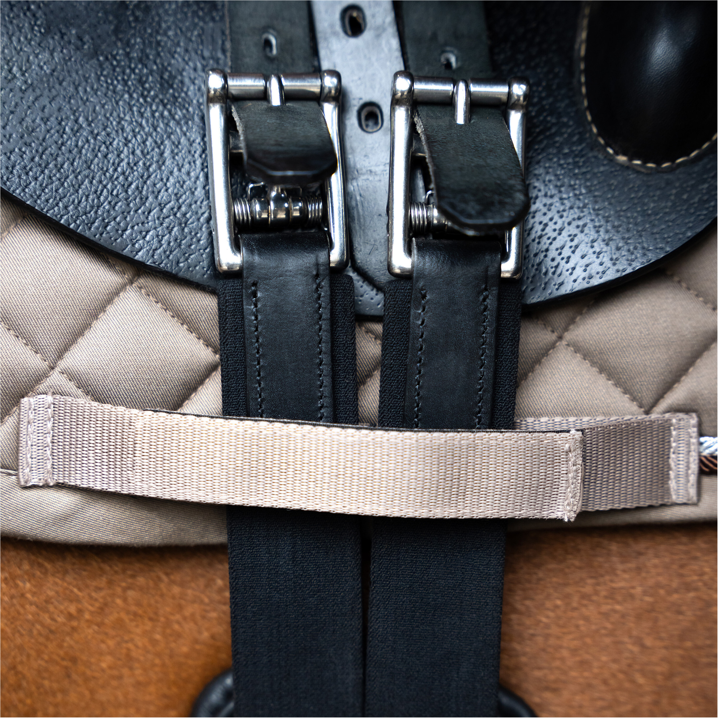 Stollengurt IRH anatomisch mit Rollenschnallen schwarz