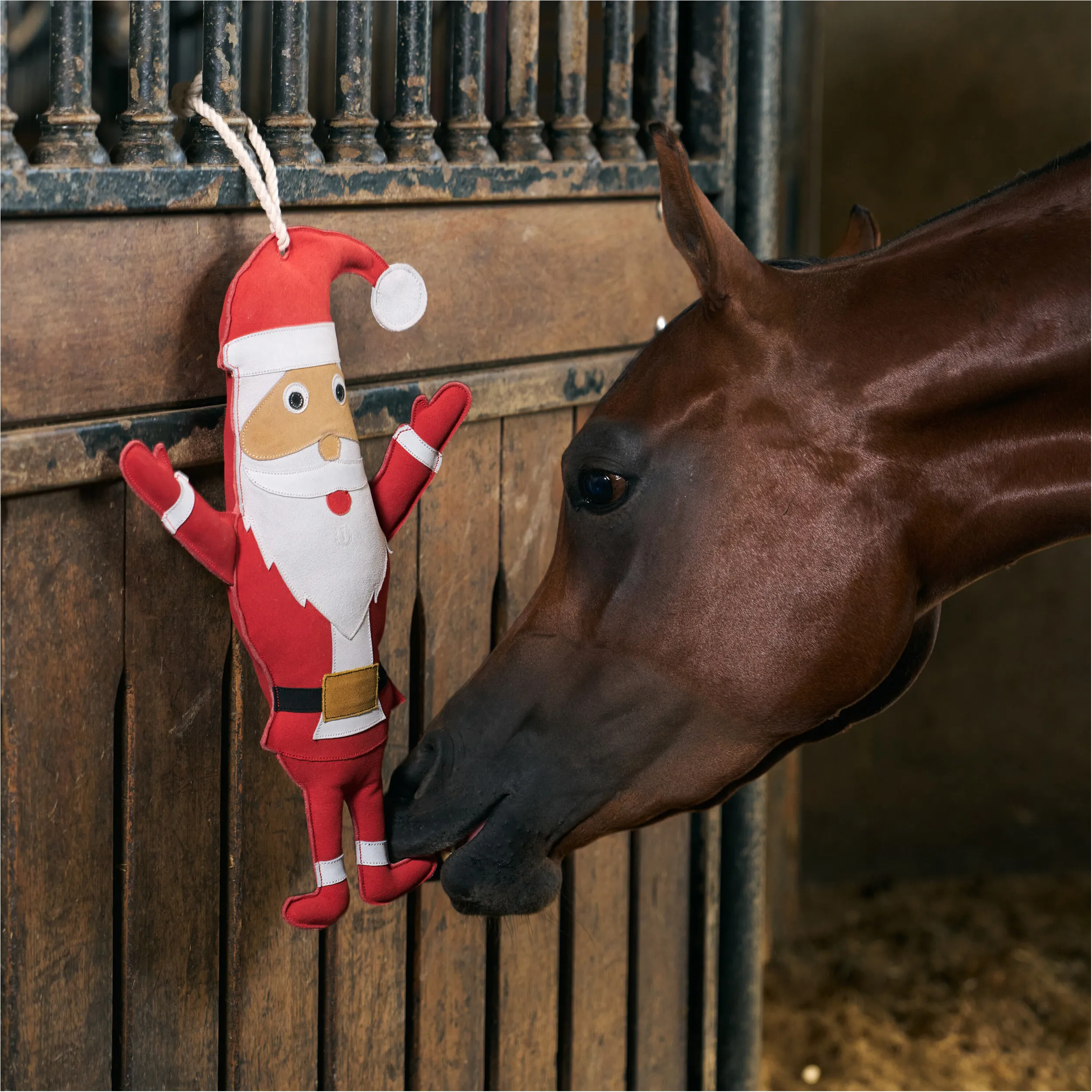 Pferdespielzeug IRHSanta rot