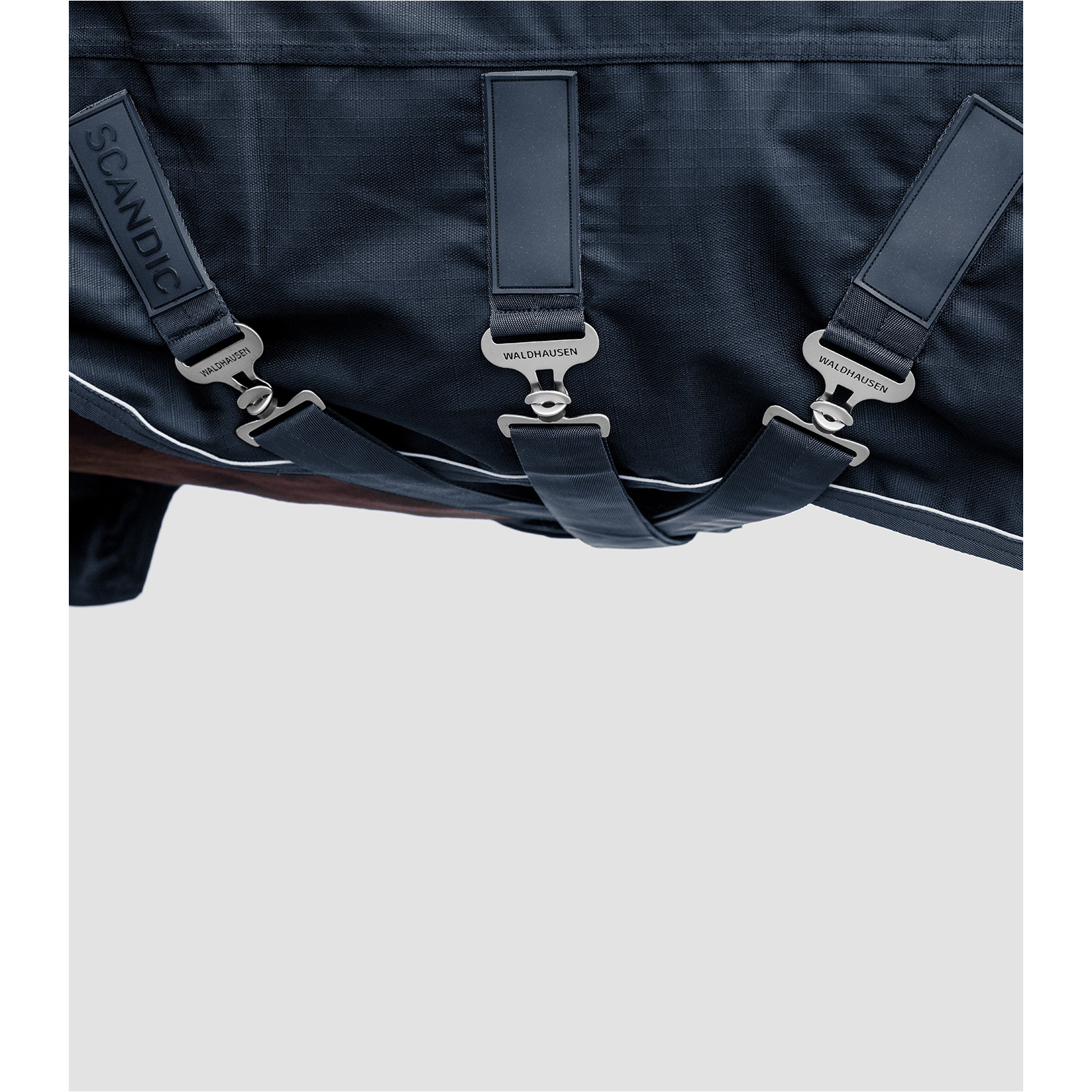 Outdoordecke Multi-Layer 150g/50g Füllung 1200D SCANDIC nachtblau