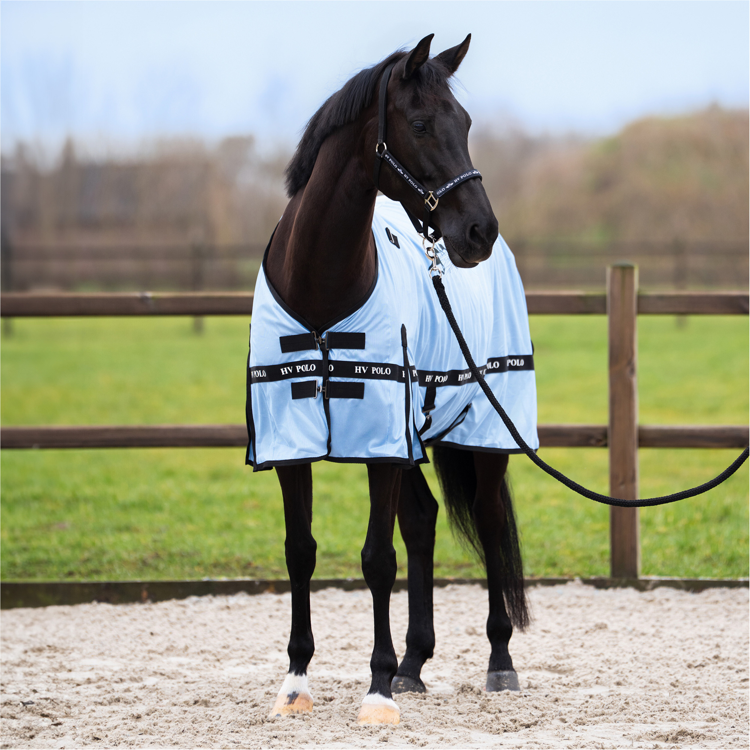 Fliegendecke mit Halsteil (abnehmbar) HVPNena powder blau