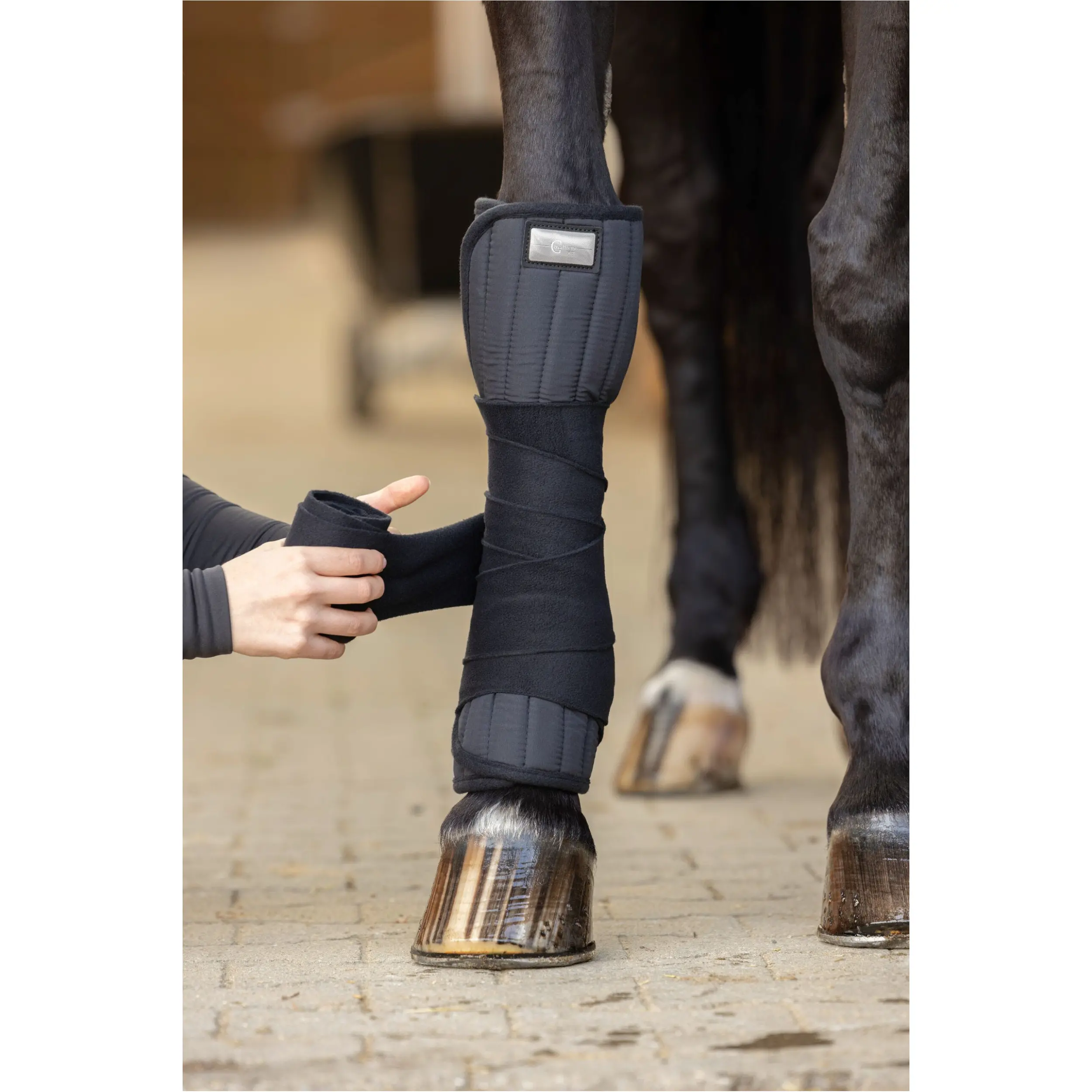 Bandagen (4er Set) CovallieroTherm schwarz 350cm