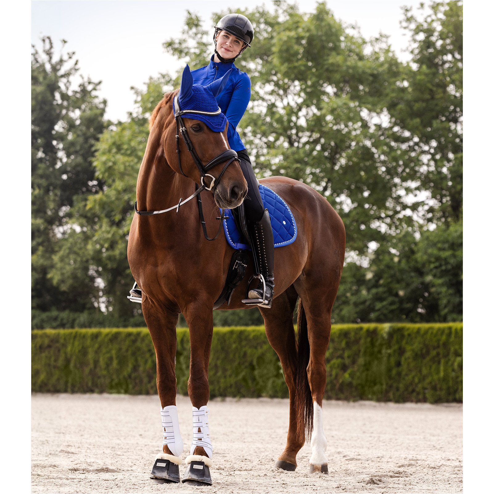 Fliegenhaube mit Mesh-Ohren BASIC saphirblau