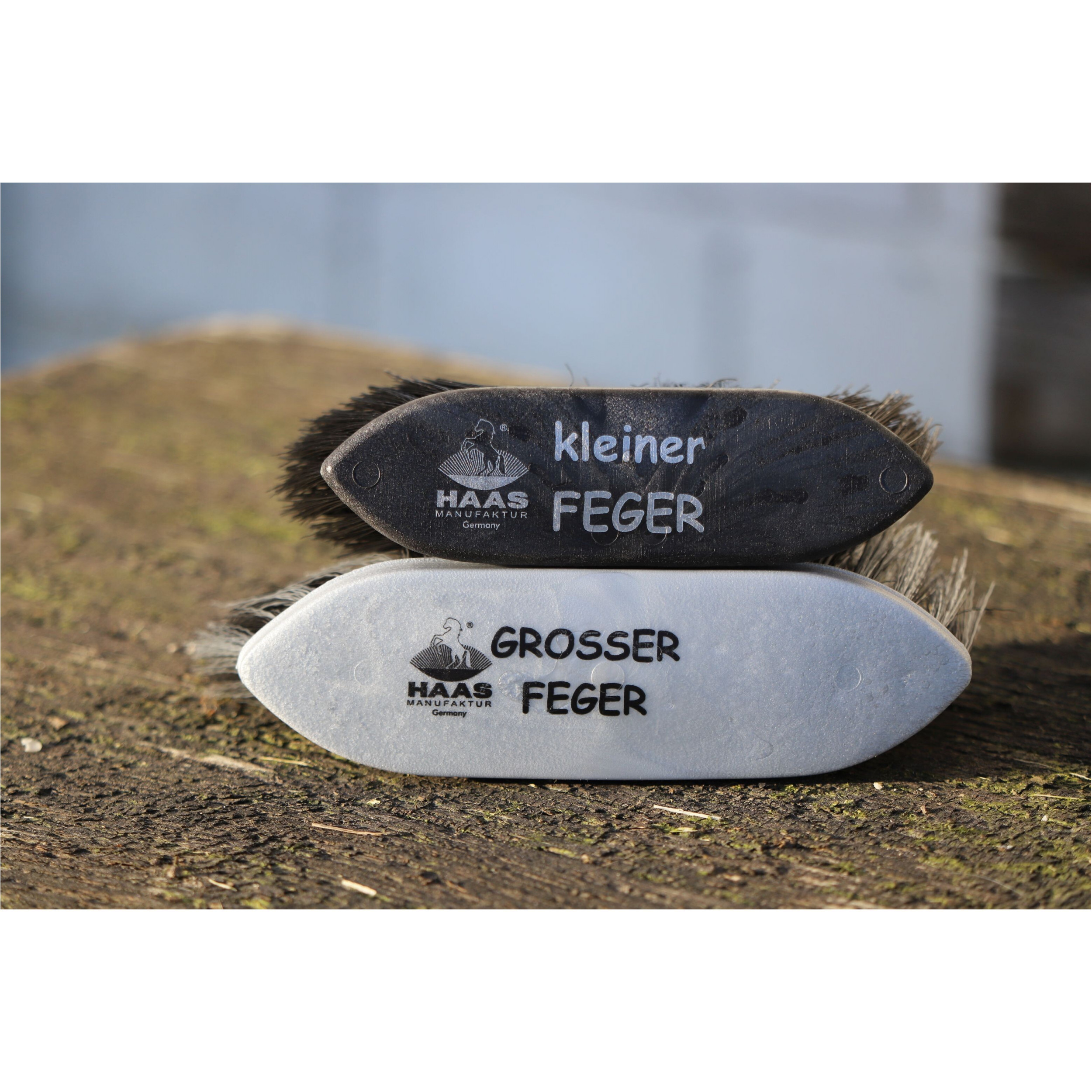 Mähnenbürste klein 8cm KLEINER FEGER schwarz